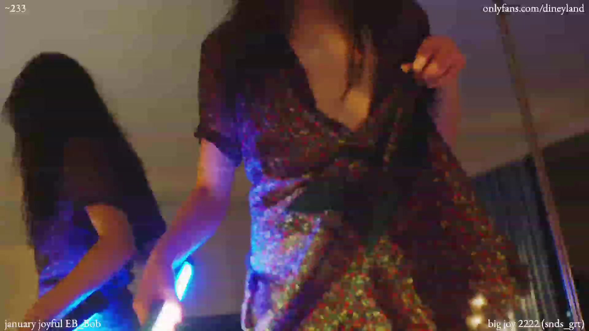 Gallery image thumbnail from diney_'s myfreecams stream on, 01/06/2023, 07:21 image 16 of 20