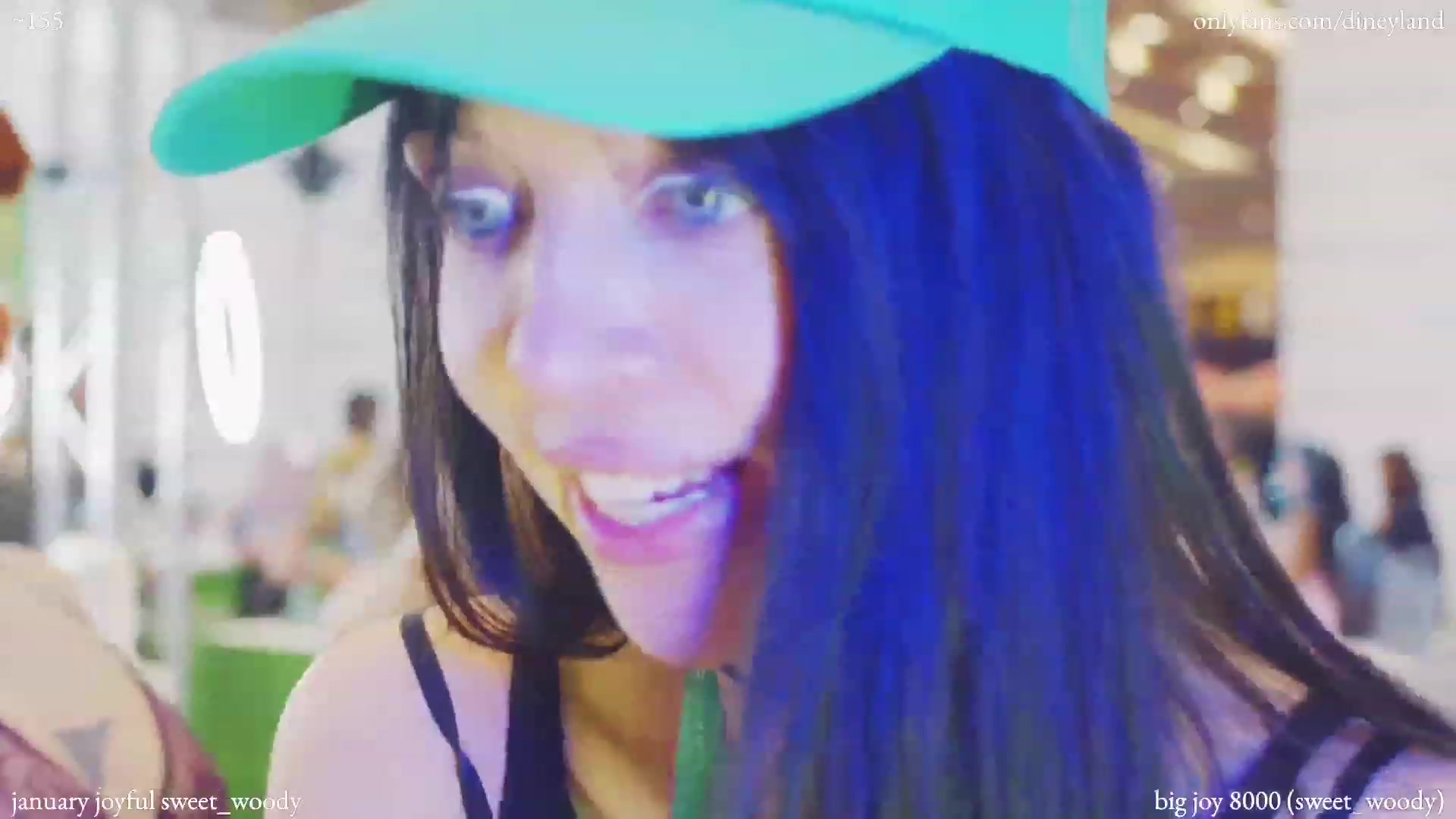 Gallery image thumbnail from diney_'s myfreecams stream on, 01/07/2023, 04:02 image 16 of 20