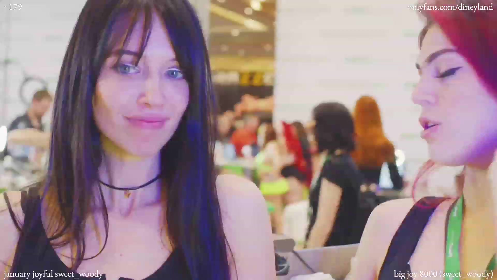 Gallery image thumbnail from diney_'s myfreecams stream on, 01/07/2023, 04:02 image 5 of 20