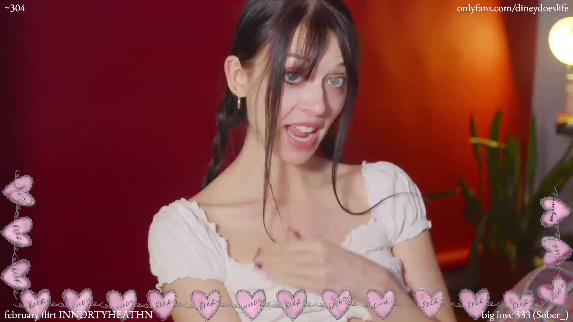 Gallery image thumbnail from diney_'s myfreecams stream on, 02/07/2023, 06:02 image 15 of 20