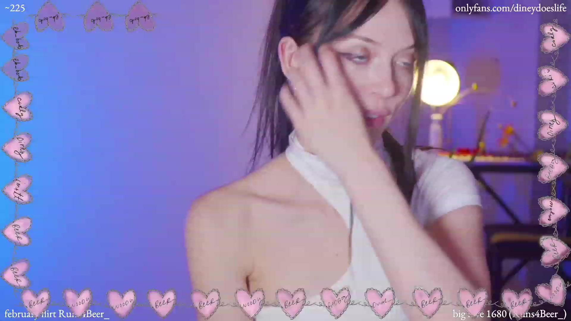 Gallery image thumbnail from diney_'s myfreecams stream on, 02/08/2023, 05:50 image 15 of 20