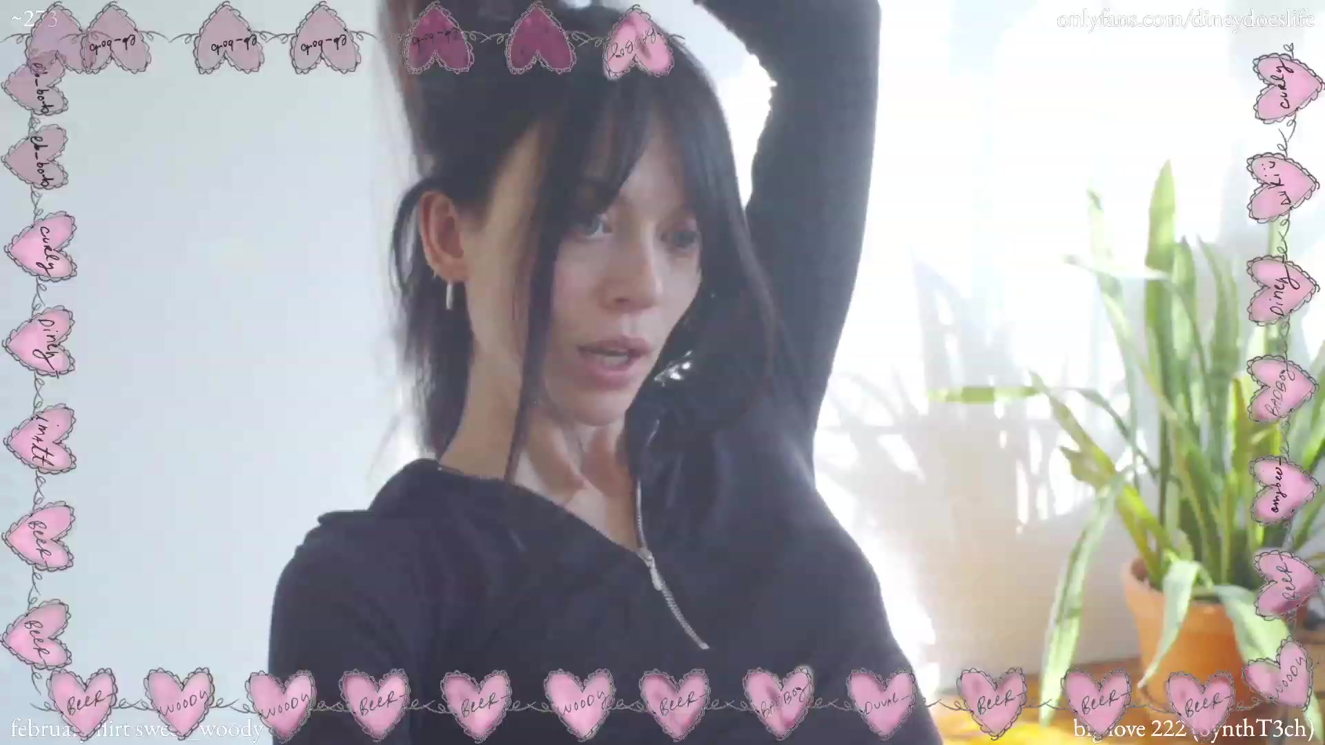 Gallery image thumbnail from diney_'s myfreecams stream on, 02/11/2023, 20:47 image 5 of 20