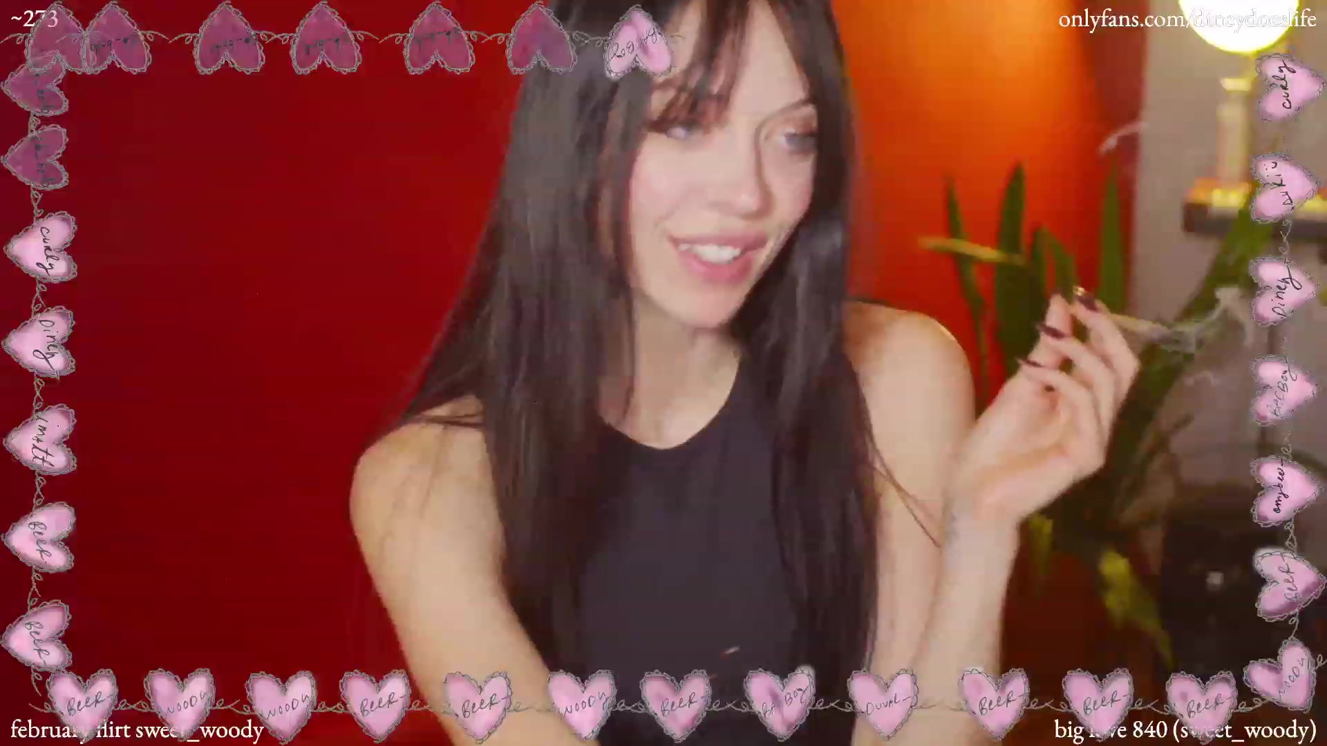 Gallery image thumbnail from diney_'s myfreecams stream on, 02/12/2023, 05:42 image 13 of 20