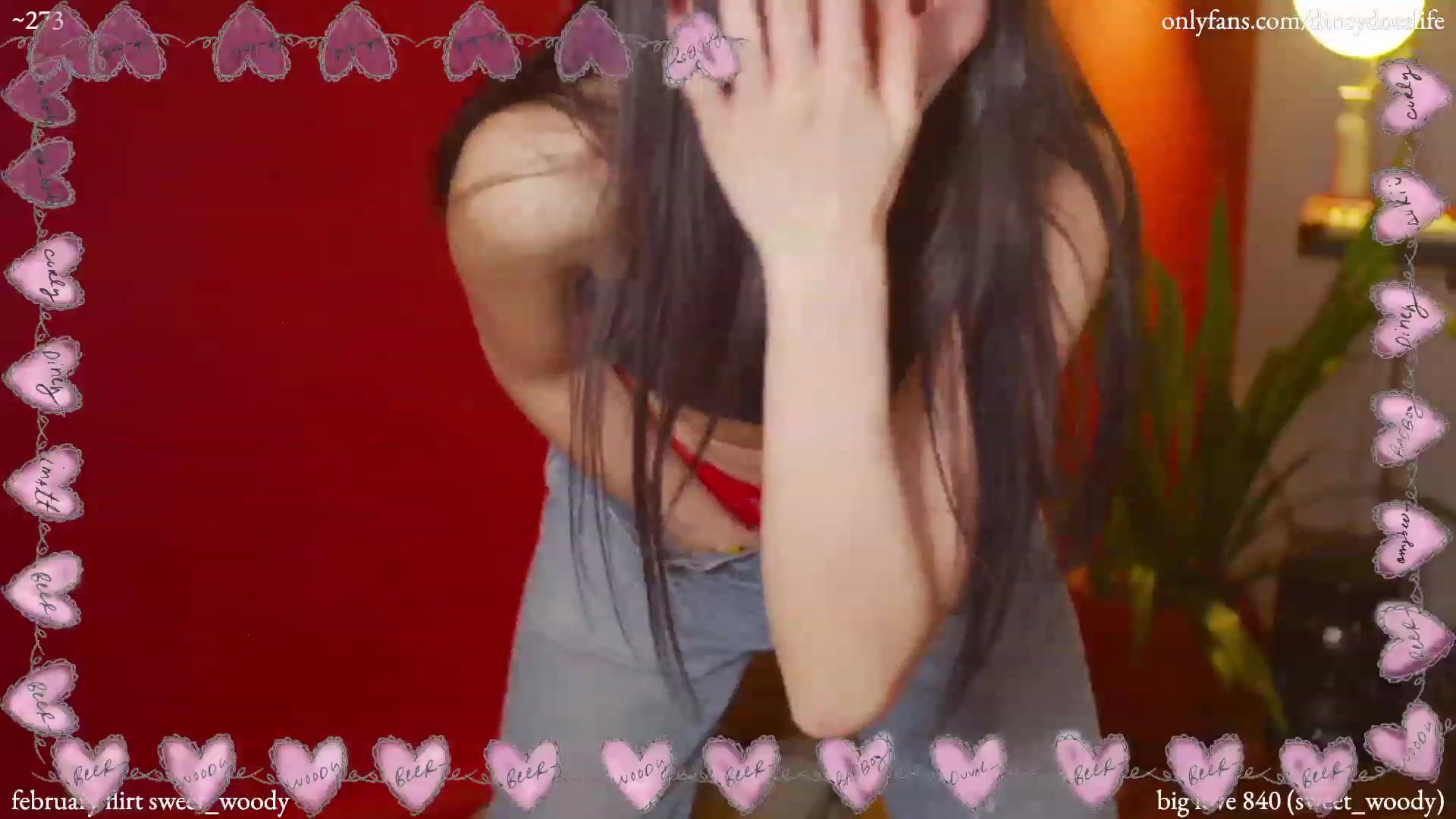 Gallery image thumbnail from diney_'s myfreecams stream on, 02/12/2023, 05:42 image 14 of 20