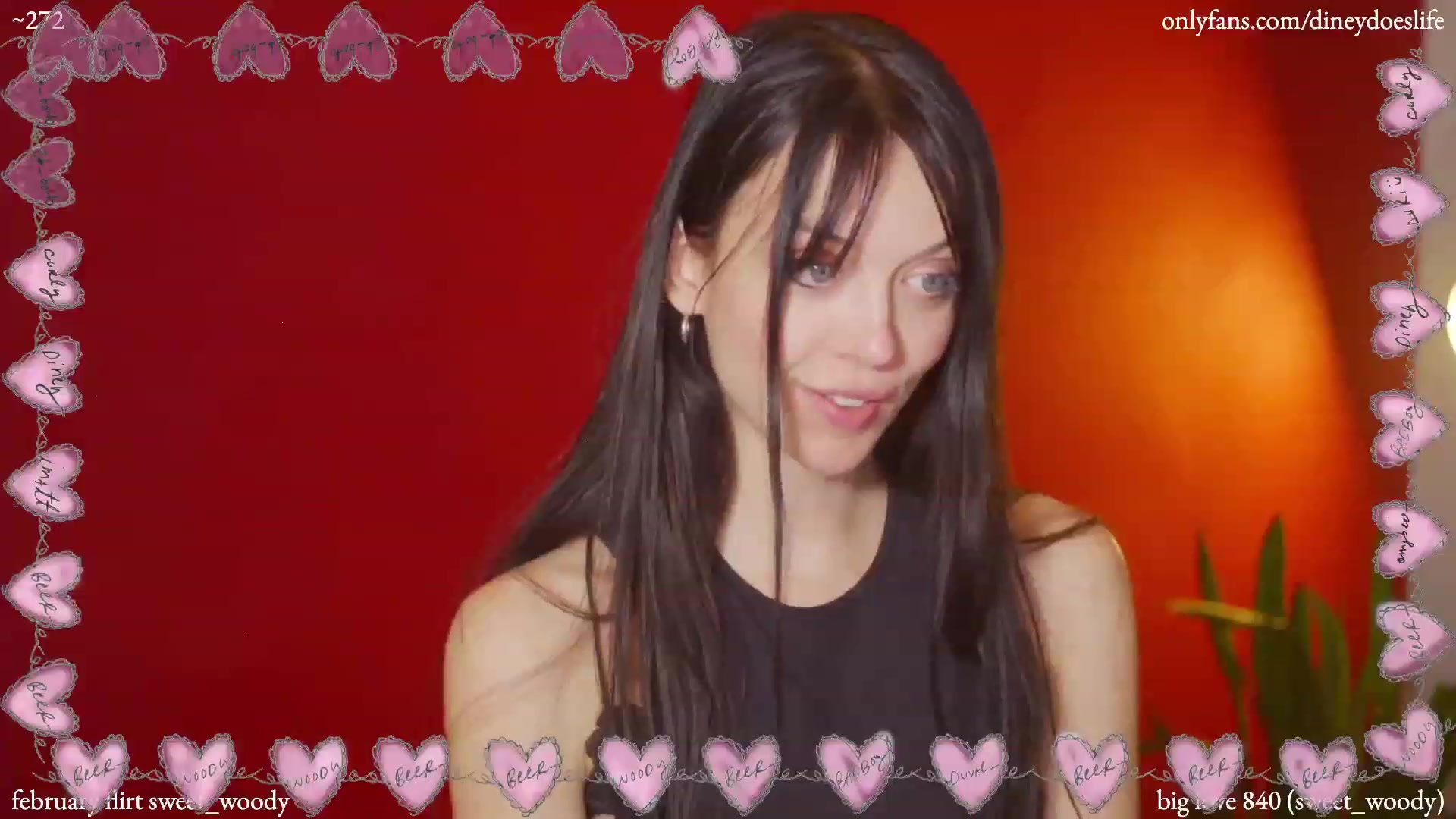 Gallery image thumbnail from diney_'s myfreecams stream on, 02/12/2023, 06:35 image 16 of 20