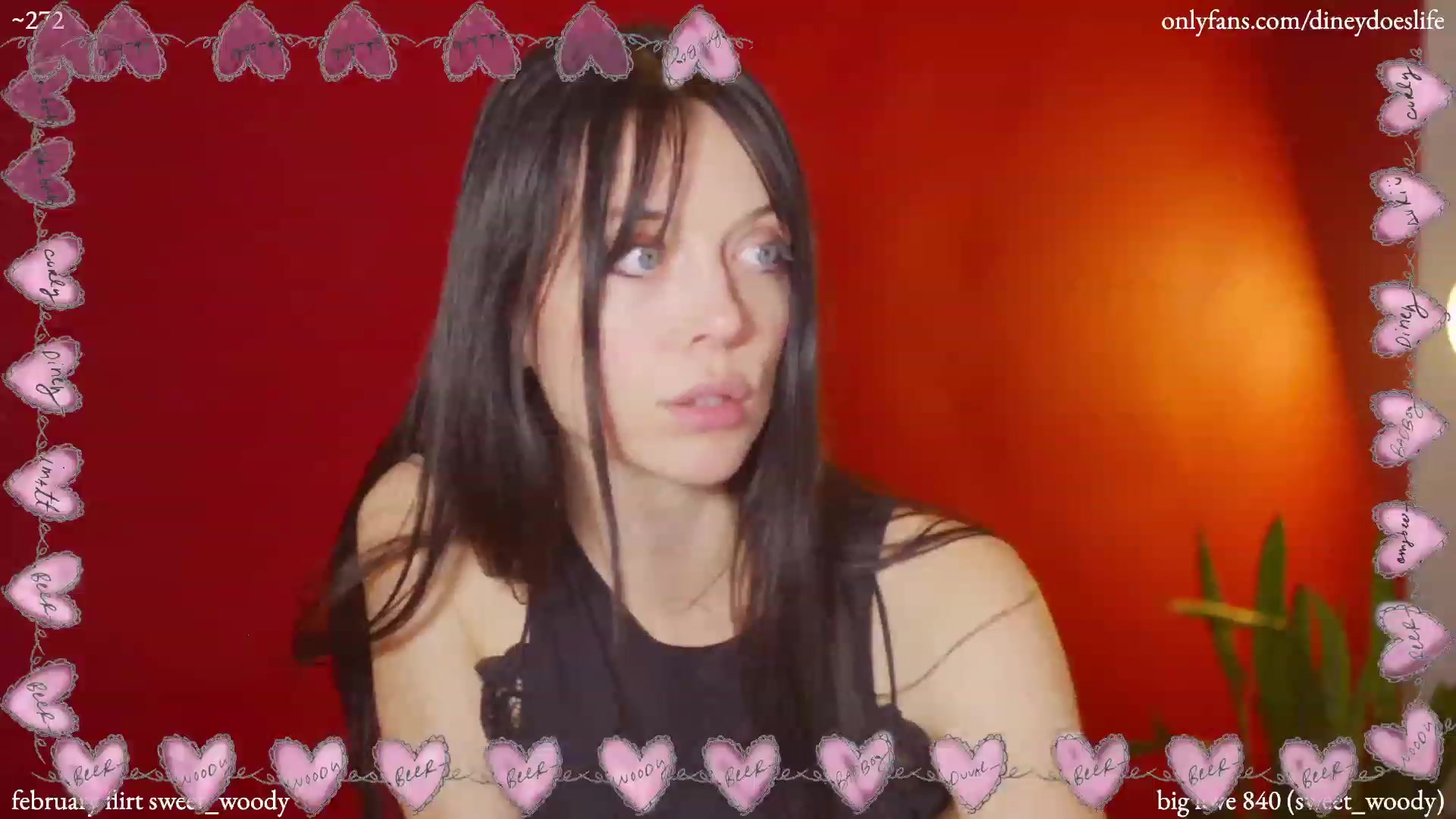 Gallery image thumbnail from diney_'s myfreecams stream on, 02/12/2023, 06:35 image 17 of 20