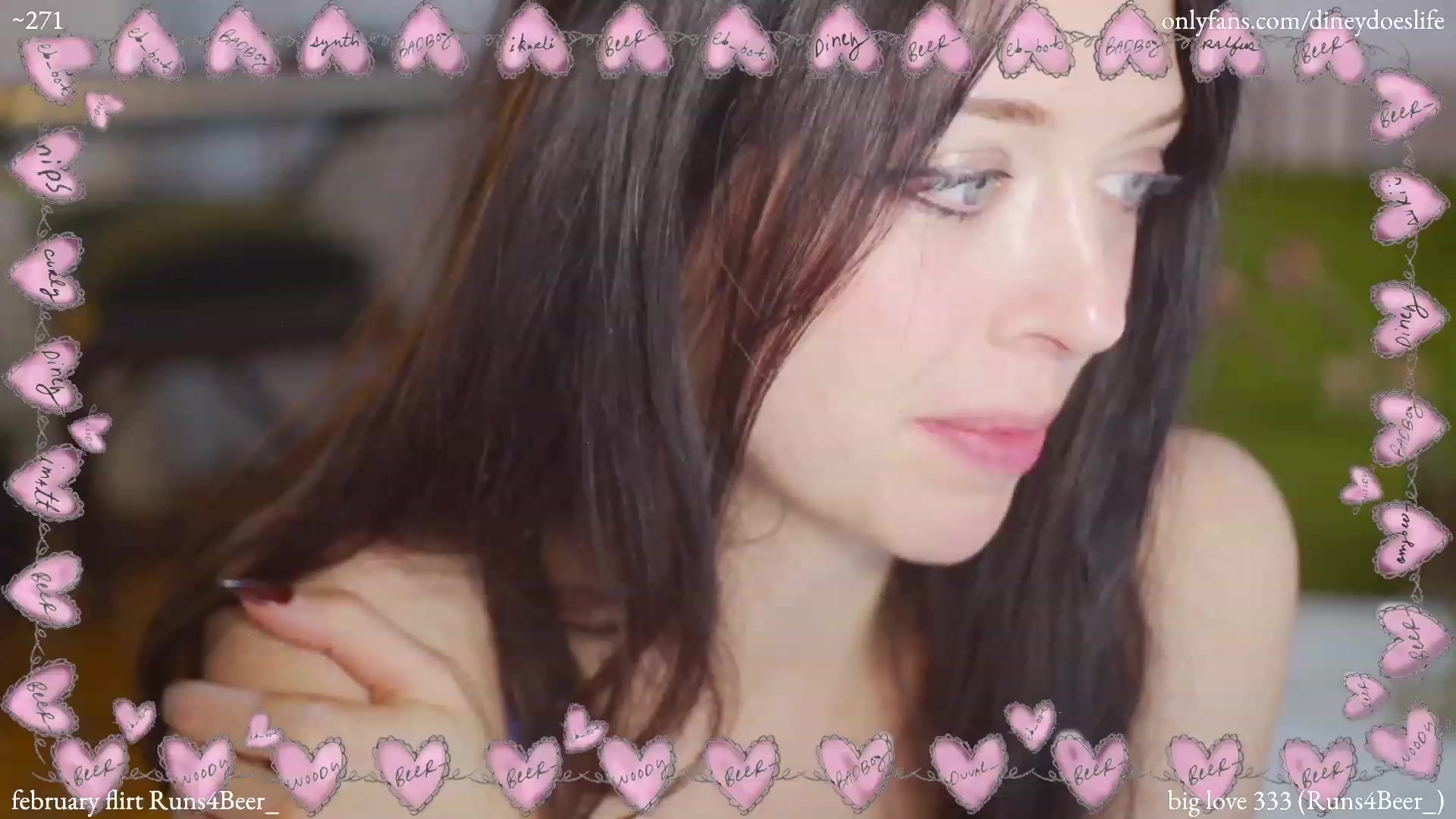 Gallery image thumbnail from diney_'s myfreecams stream on, 02/14/2023, 06:02 image 3 of 20