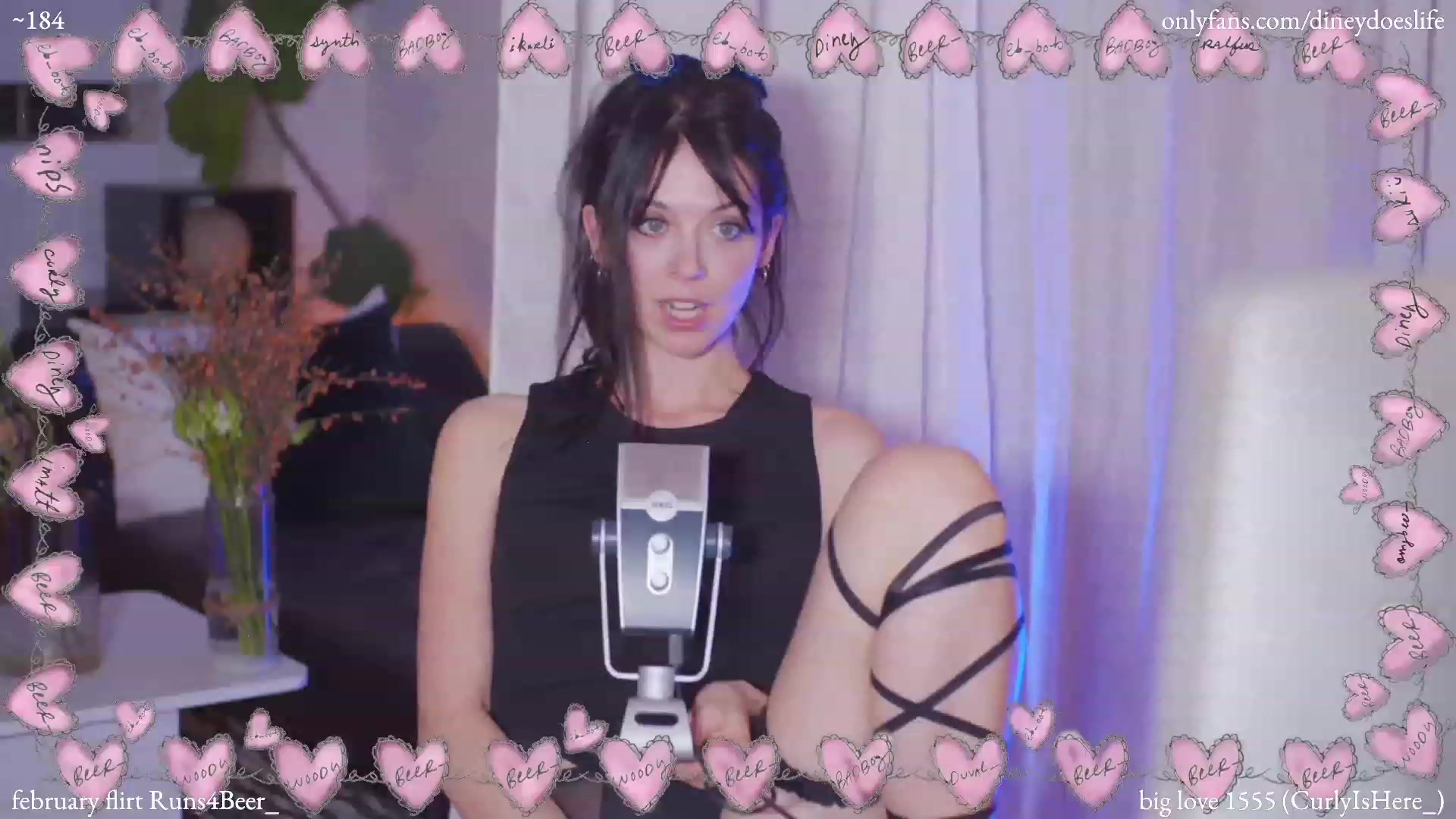 Gallery image thumbnail from diney_'s myfreecams stream on, 02/15/2023, 07:30 image 10 of 20