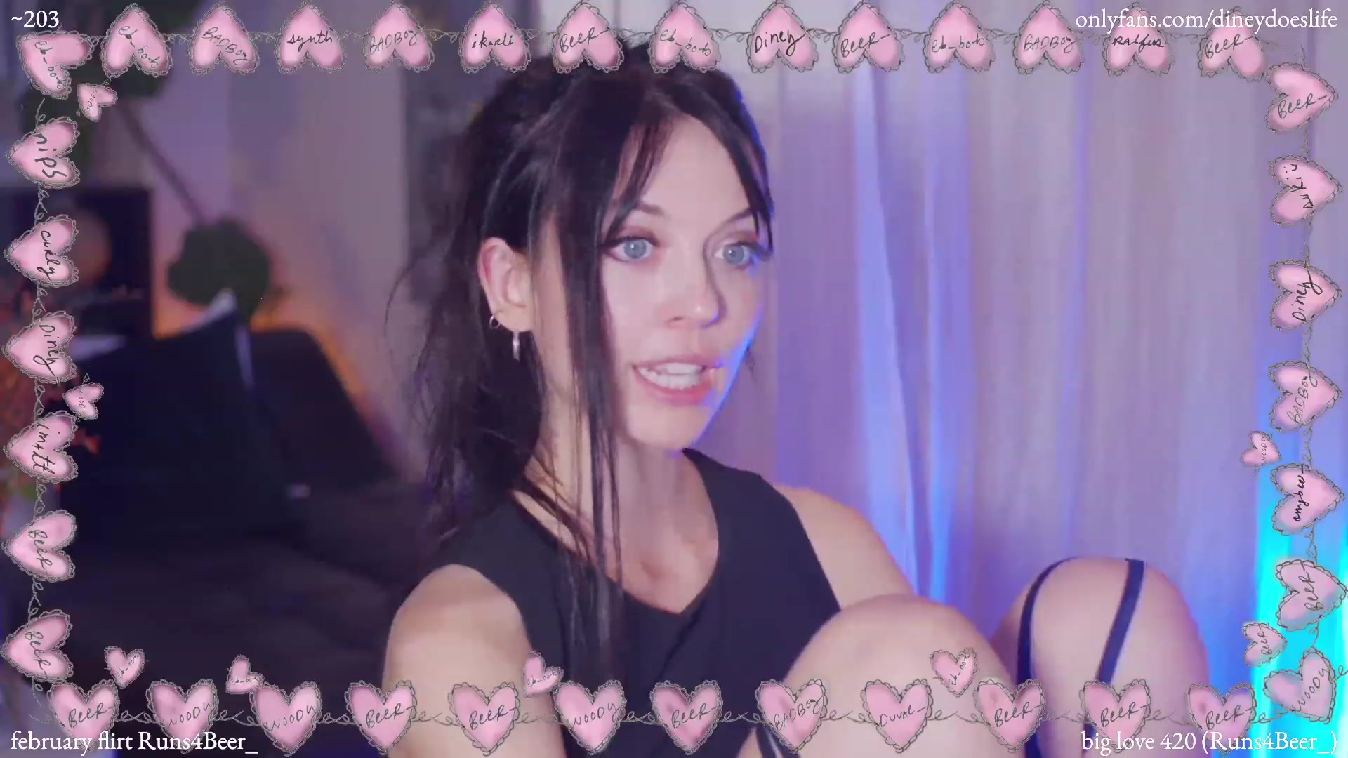 Gallery image thumbnail from diney_'s myfreecams stream on, 02/15/2023, 07:30 image 4 of 20