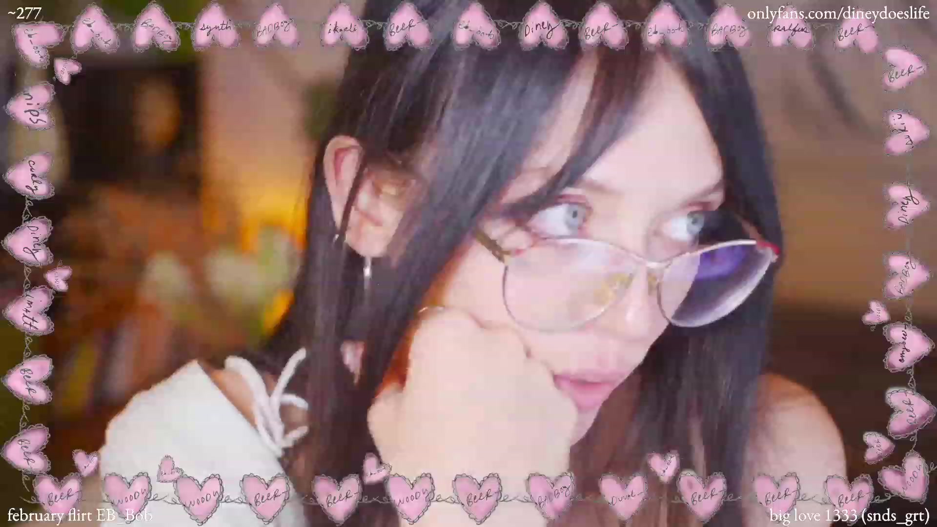 Gallery image thumbnail from diney_'s myfreecams stream on, 02/26/2023, 07:07 image 17 of 20