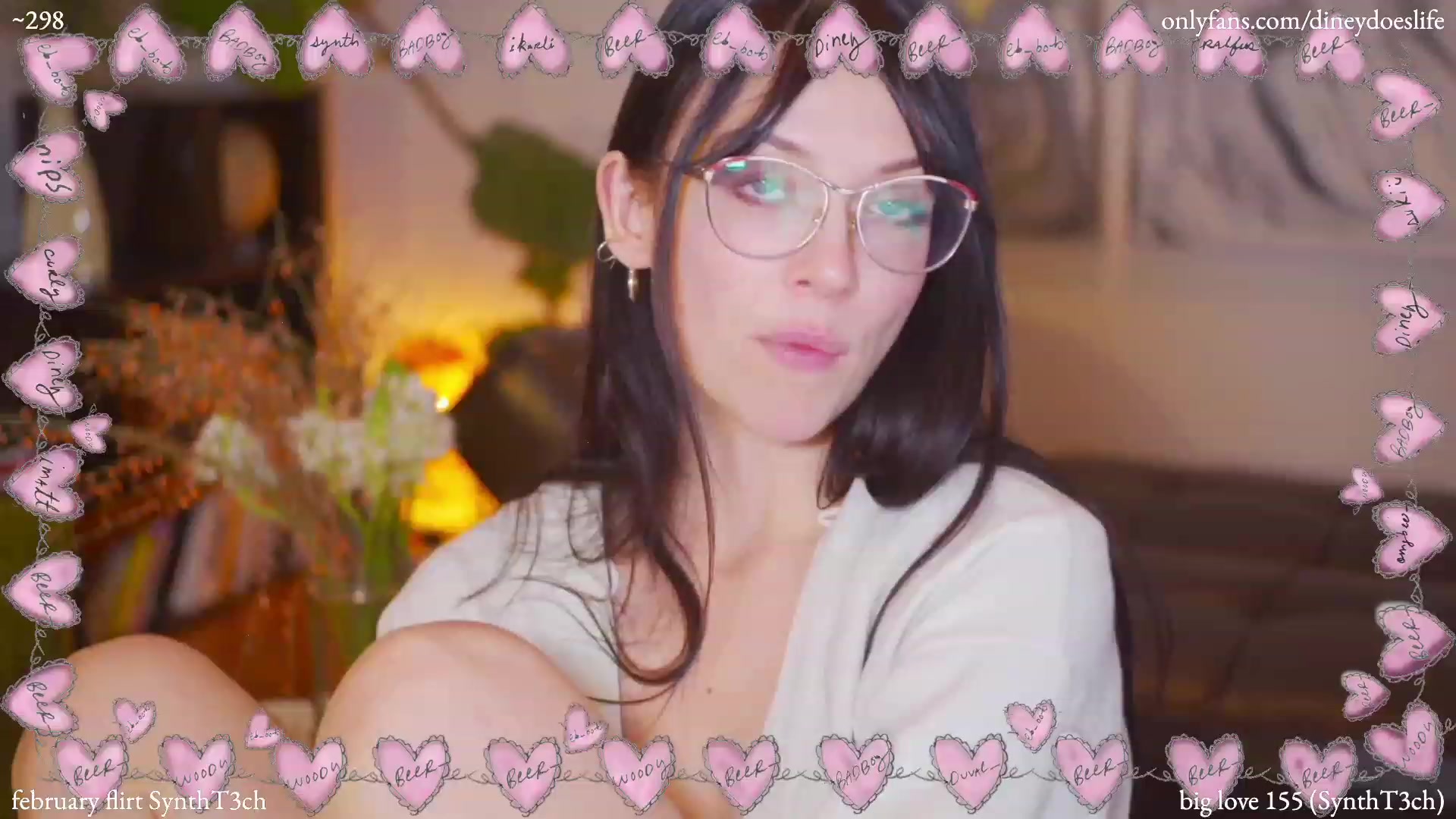Gallery image thumbnail from diney_'s myfreecams stream on, 02/26/2023, 07:07 image 7 of 20