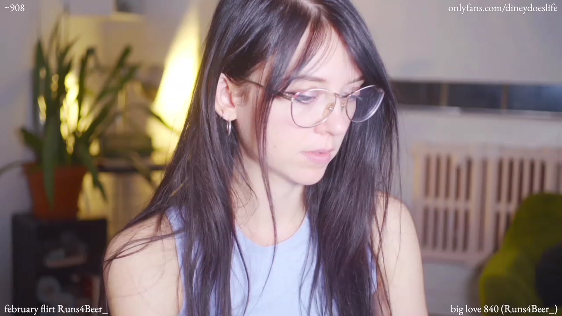 Gallery image thumbnail from diney_'s myfreecams stream on, 03/03/2023, 07:01 image 13 of 20