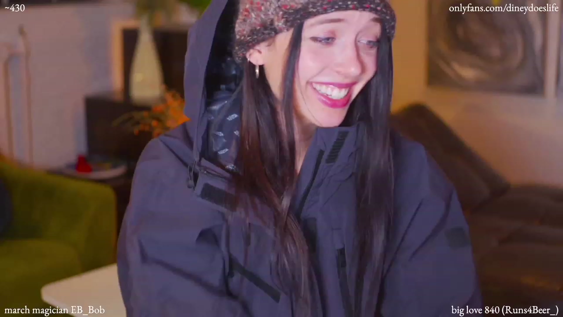 Gallery image thumbnail from diney_'s myfreecams stream on, 03/10/2023, 06:55 image 10 of 20