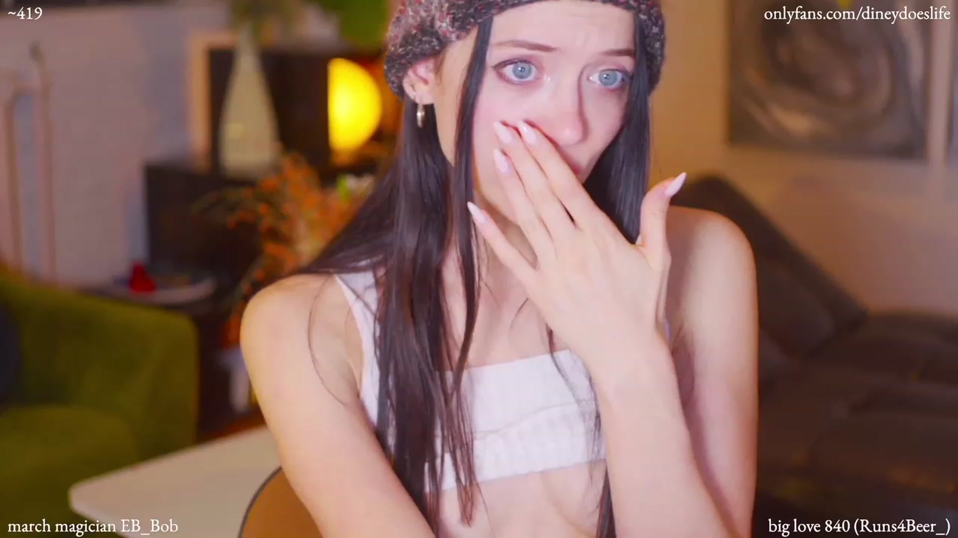Gallery image thumbnail from diney_'s myfreecams stream on, 03/10/2023, 06:55 image 14 of 20