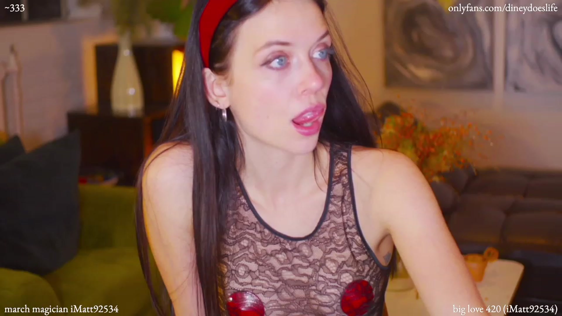 Gallery image thumbnail from diney_'s myfreecams stream on, 03/12/2023, 05:41 image 17 of 20