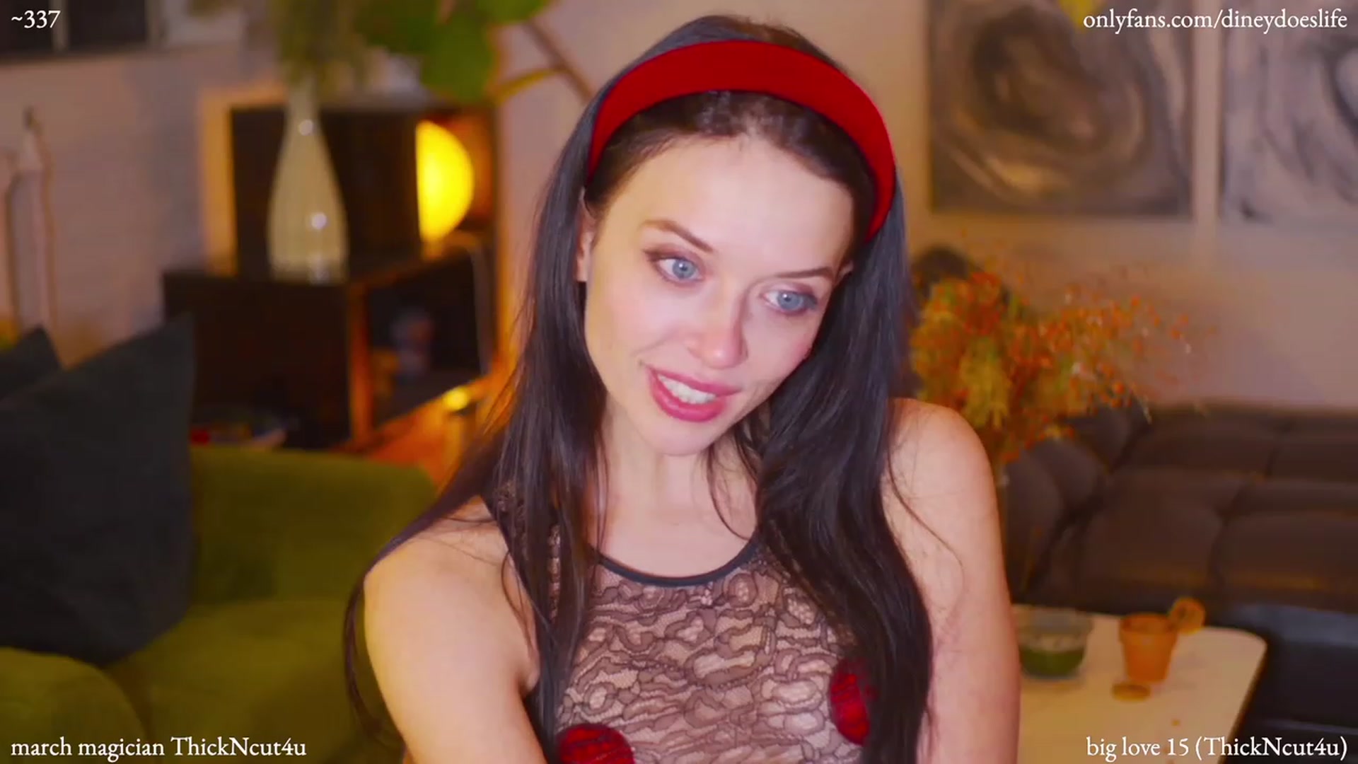 Gallery image thumbnail from diney_'s myfreecams stream on, 03/12/2023, 05:41 image 11 of 20