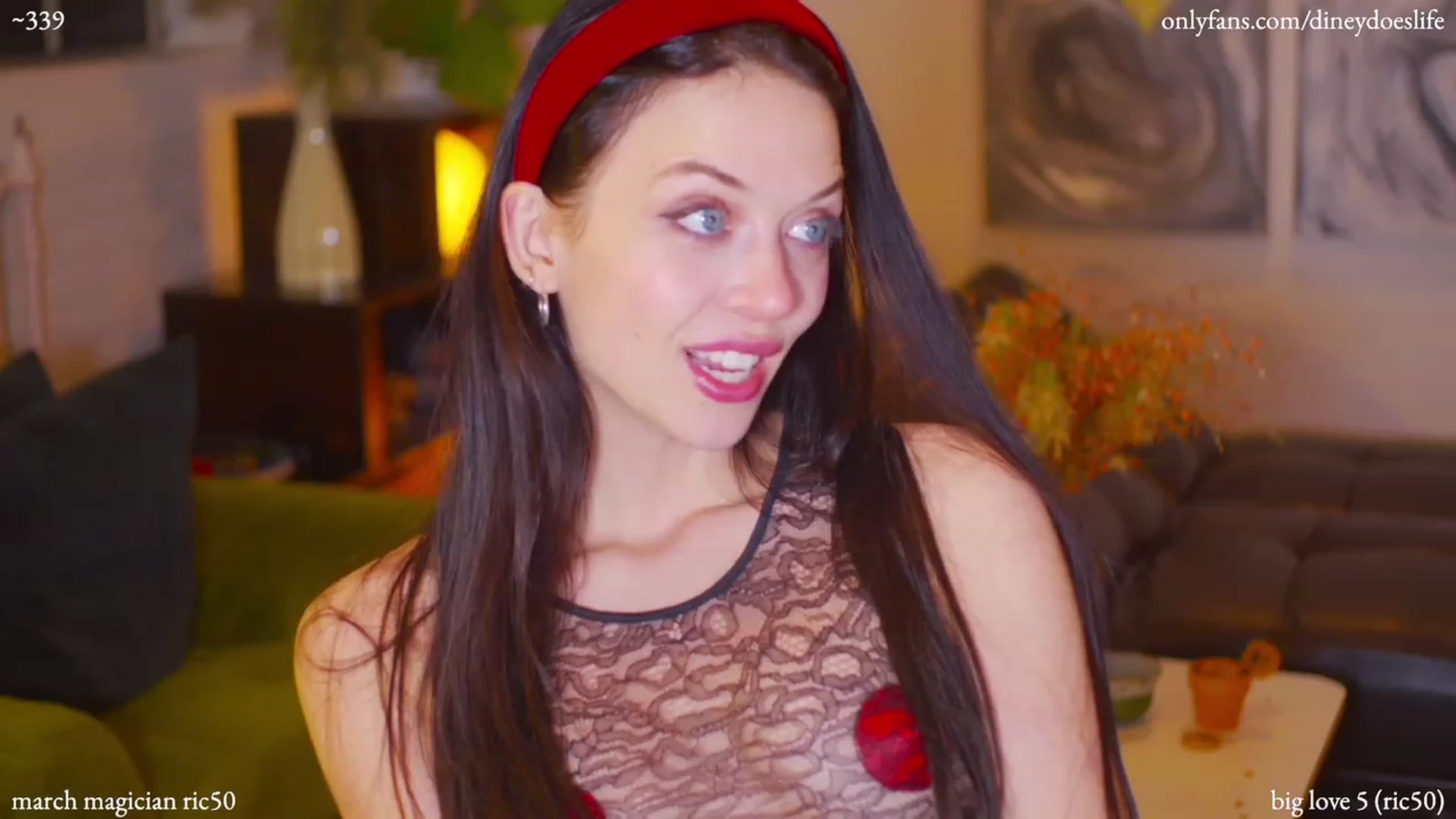 Gallery image thumbnail from diney_'s myfreecams stream on, 03/12/2023, 05:41 image 1 of 20