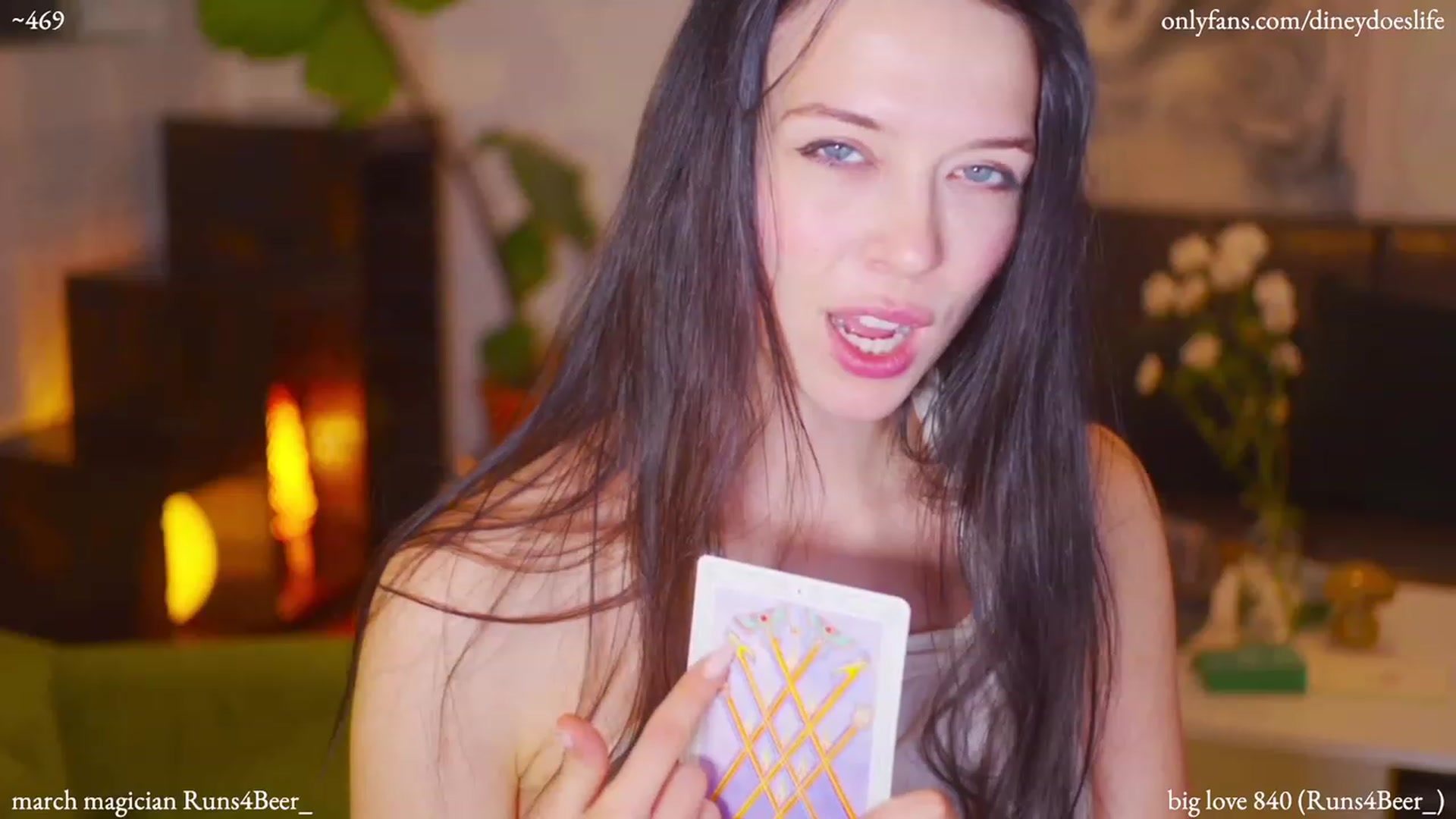 Gallery image thumbnail from diney_'s myfreecams stream on, 03/22/2023, 05:11 image 6 of 20