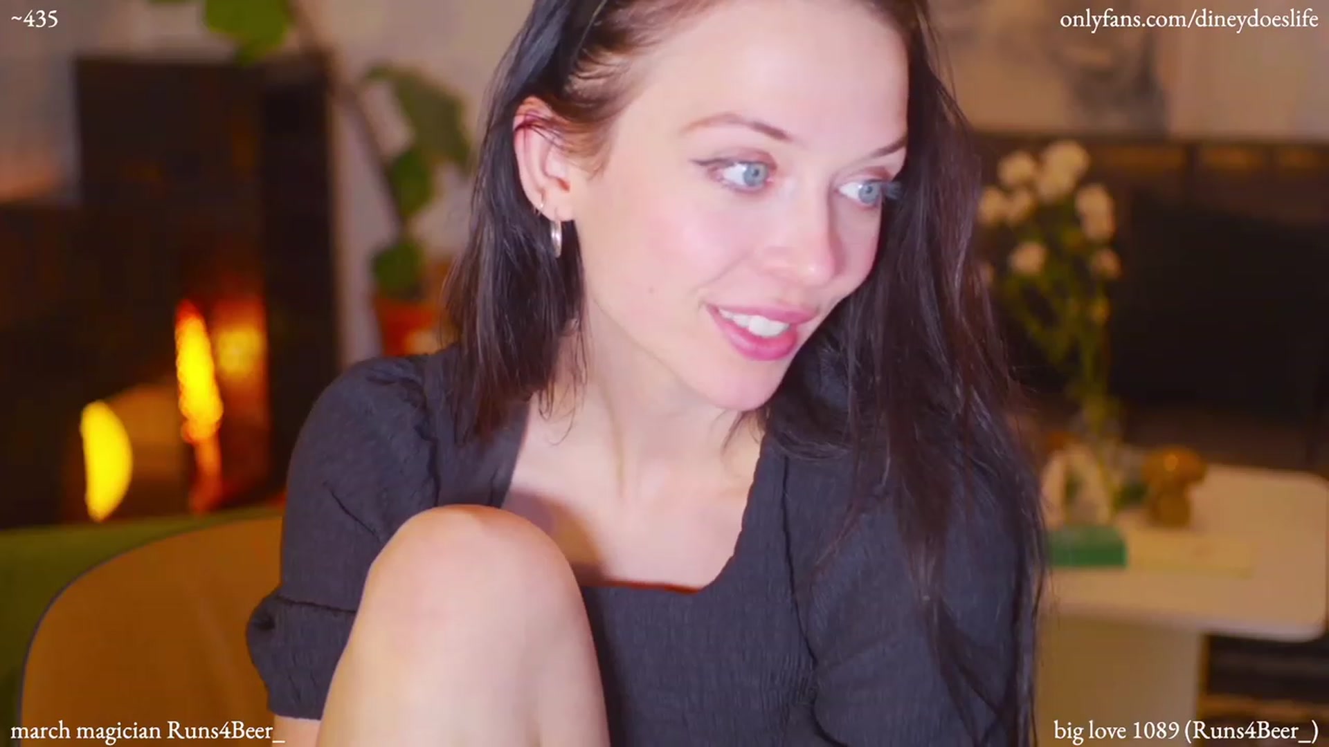 Gallery image thumbnail from diney_'s myfreecams stream on, 03/22/2023, 05:11 image 17 of 20