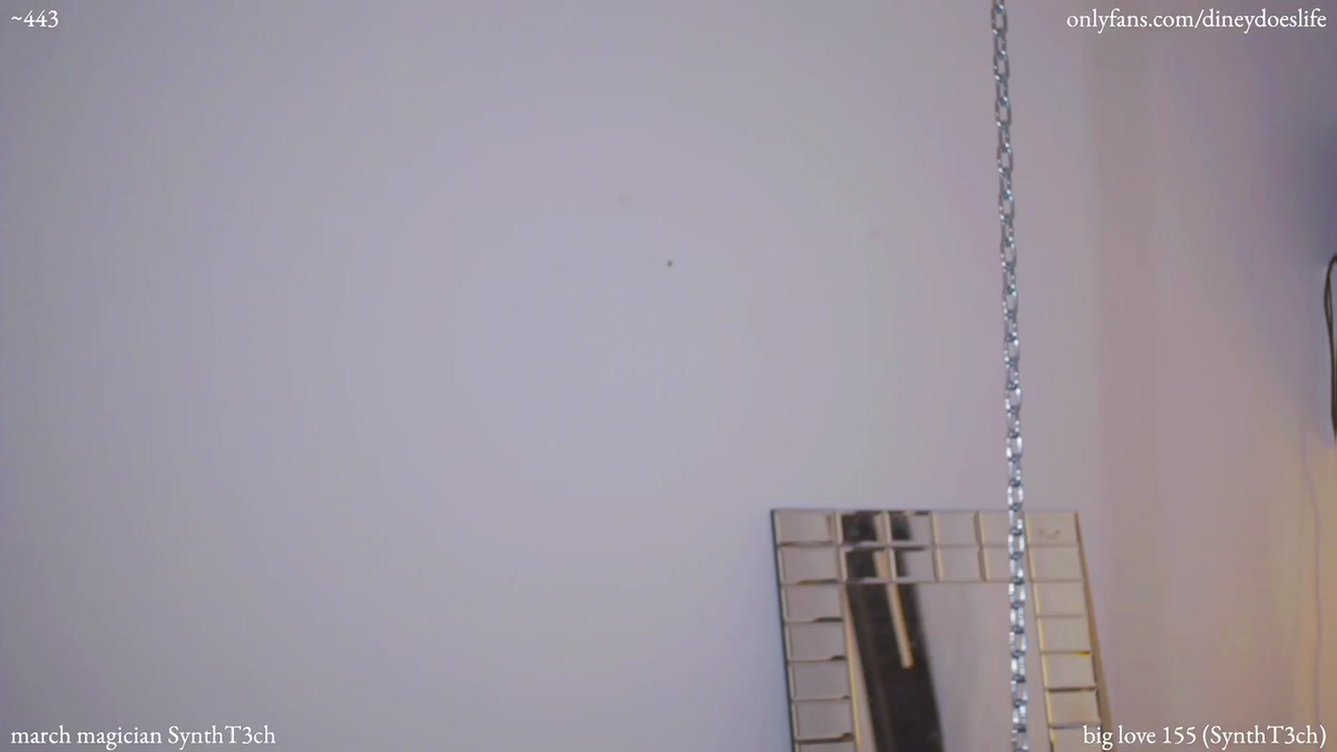 Gallery image thumbnail from diney_'s myfreecams stream on, 03/26/2023, 05:46 image 3 of 20