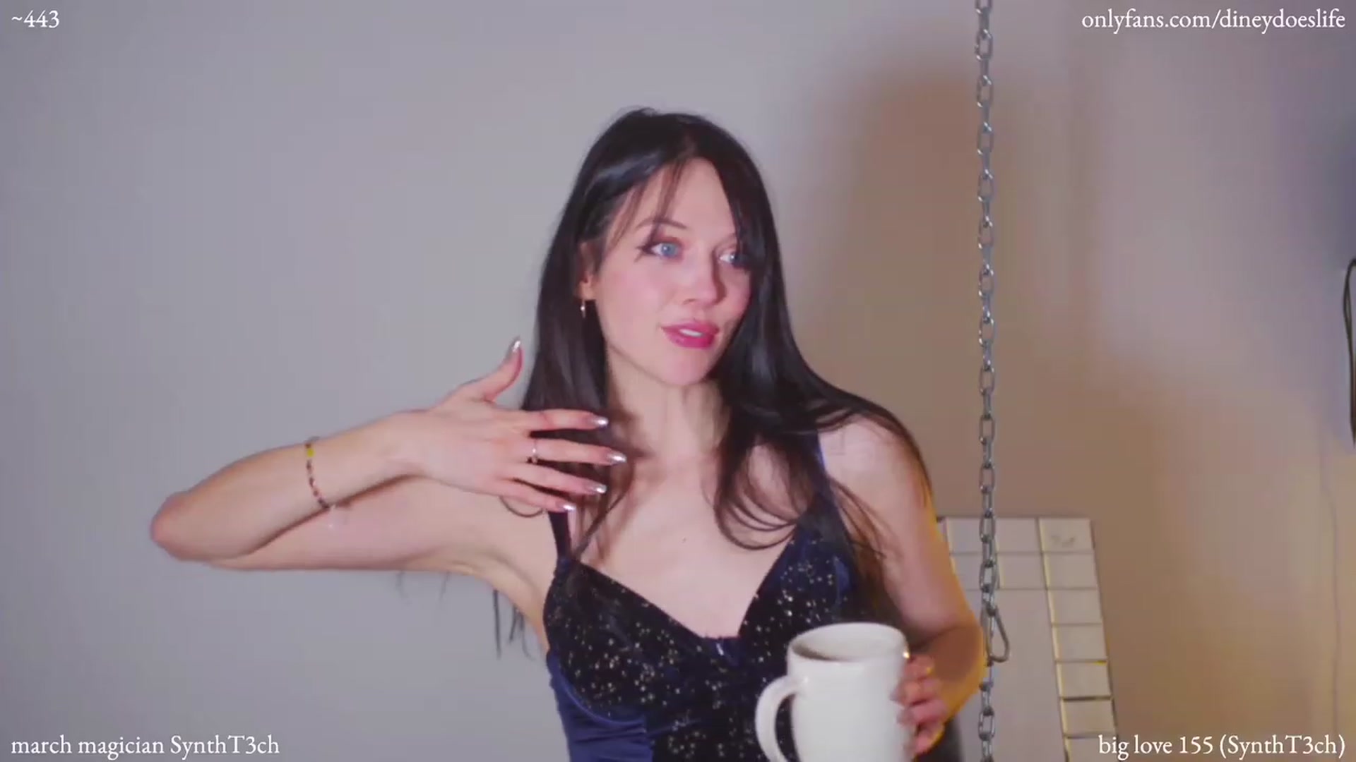 Gallery image thumbnail from diney_'s myfreecams stream on, 03/26/2023, 05:46 image 2 of 20