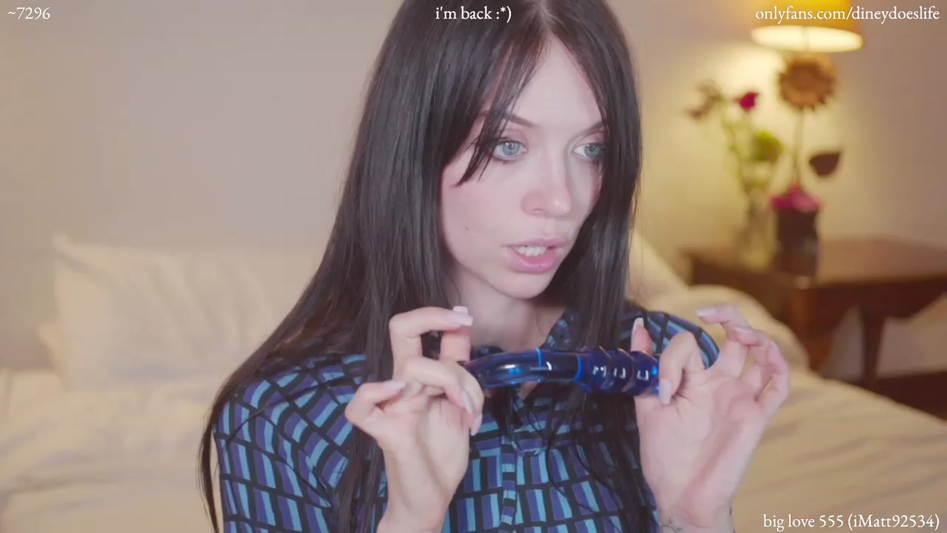 Gallery image thumbnail from diney_'s myfreecams stream on, 04/27/2023, 05:00 image 10 of 20