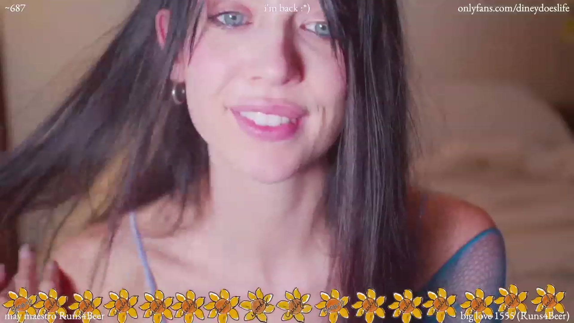 Gallery image thumbnail from diney_'s myfreecams stream on, 05/03/2023, 05:29 image 9 of 20