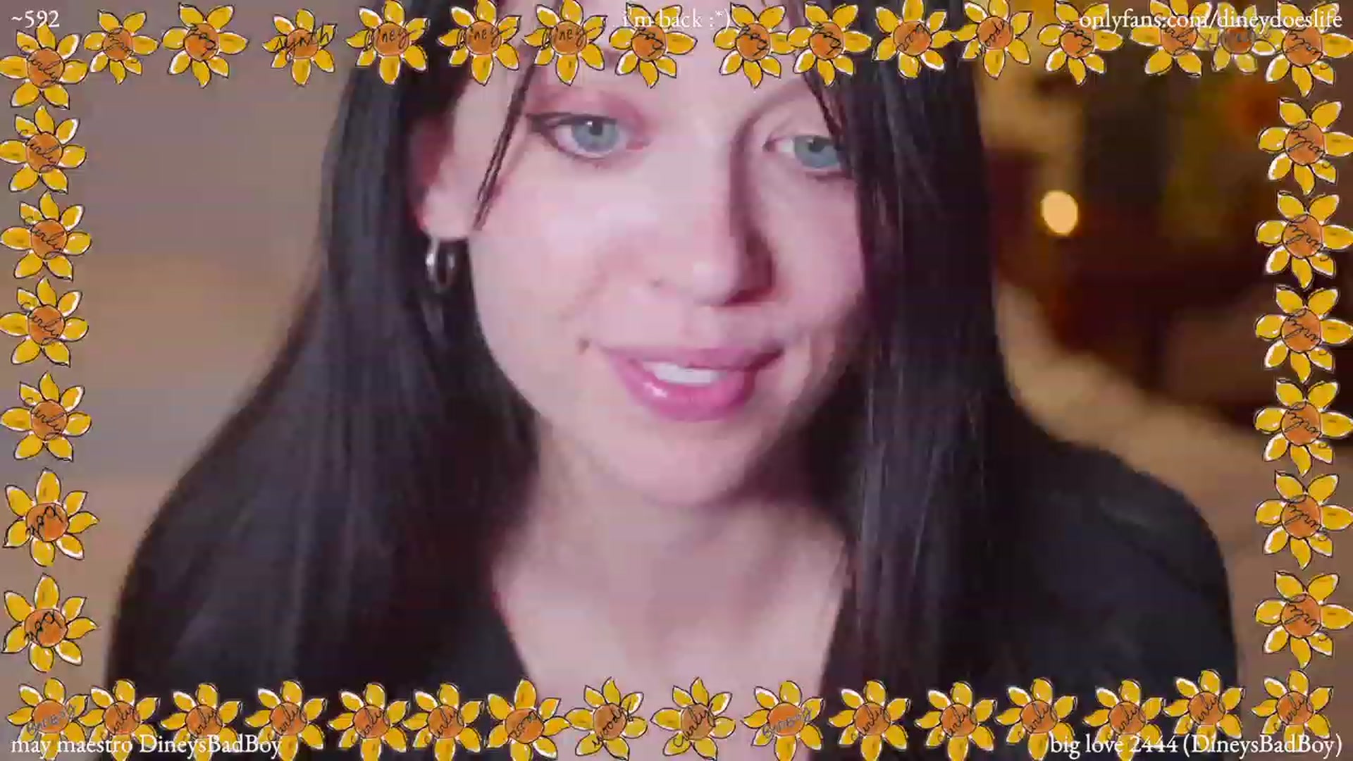 Gallery image thumbnail from diney_'s myfreecams stream on, 05/09/2023, 05:24 image 19 of 20