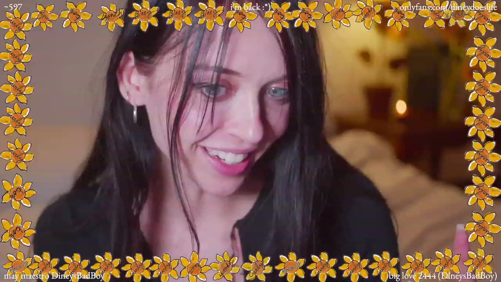 Gallery image thumbnail from diney_'s myfreecams stream on, 05/09/2023, 05:24 image 1 of 20