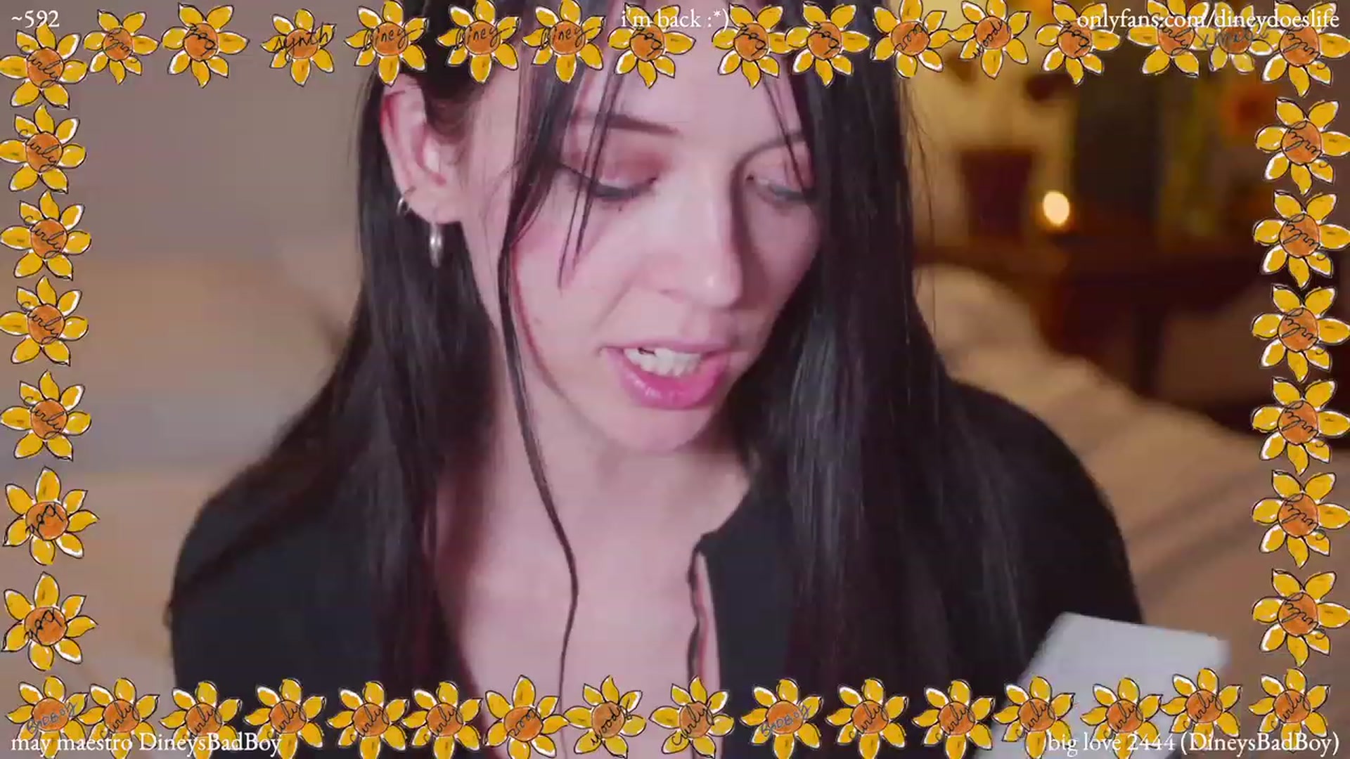 Gallery image thumbnail from diney_'s myfreecams stream on, 05/09/2023, 05:24 image 15 of 20