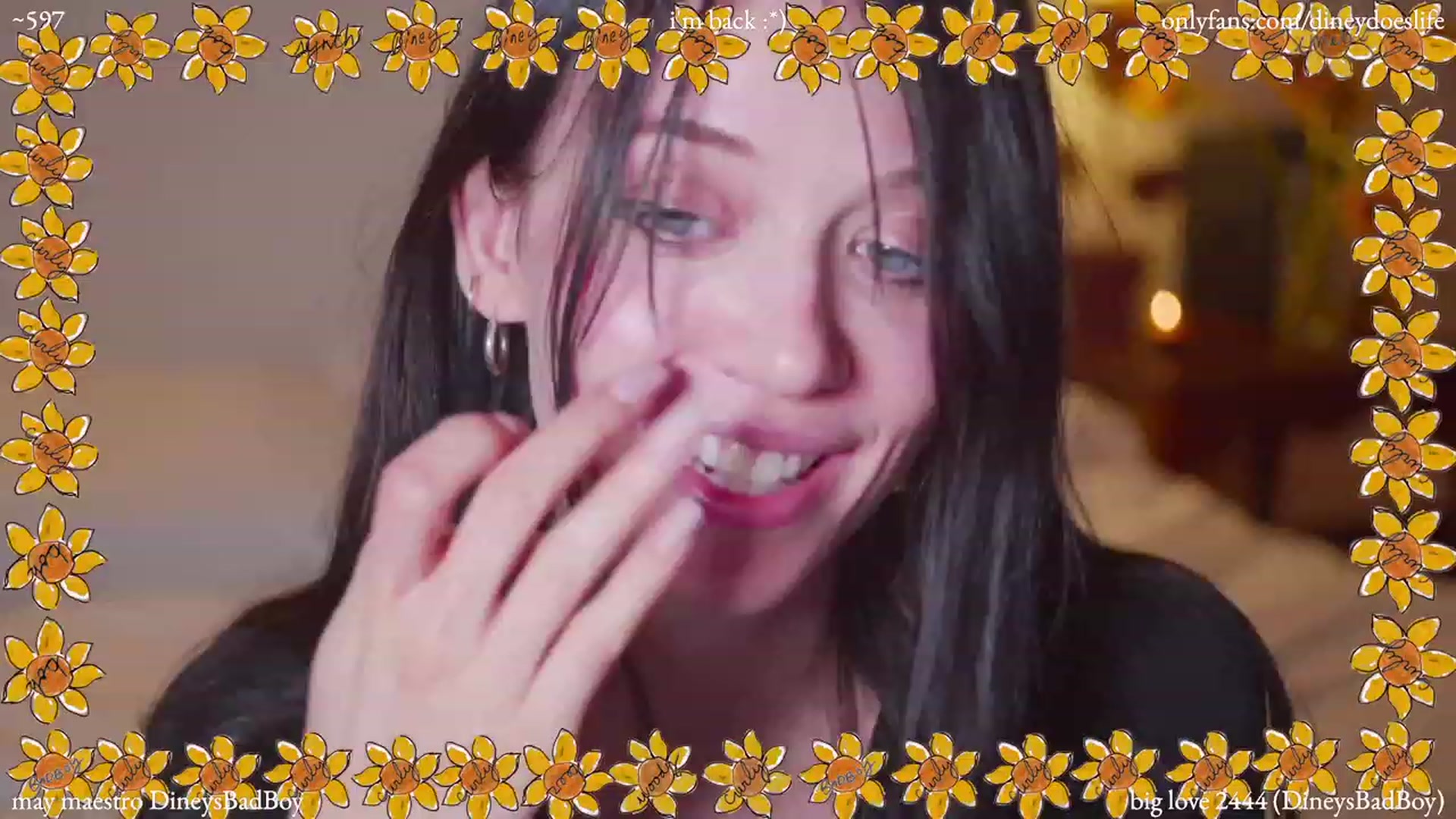 Gallery image thumbnail from diney_'s myfreecams stream on, 05/09/2023, 05:24 image 5 of 20