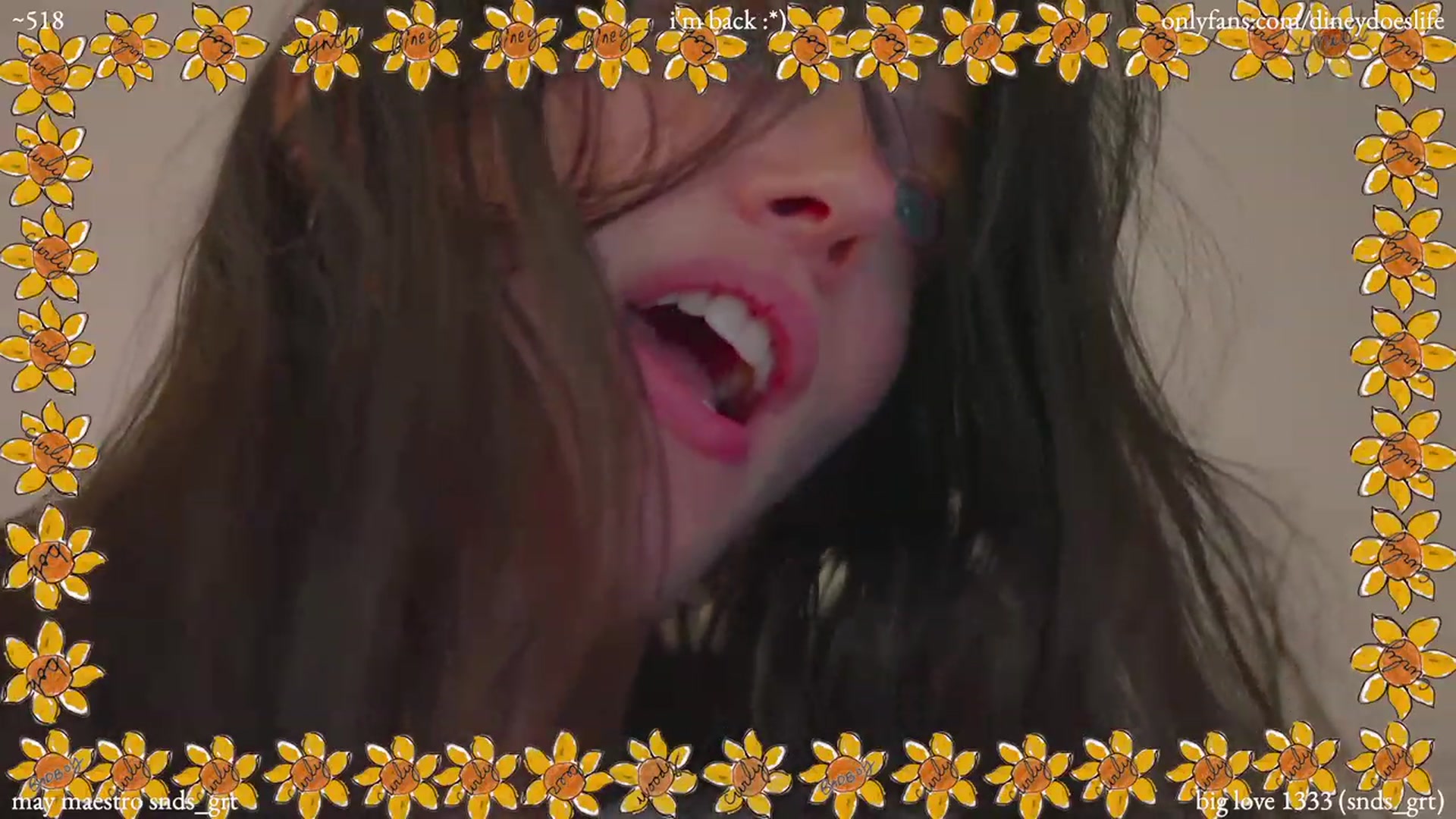 Gallery image thumbnail from diney_'s myfreecams stream on, 05/12/2023, 06:15 image 20 of 20