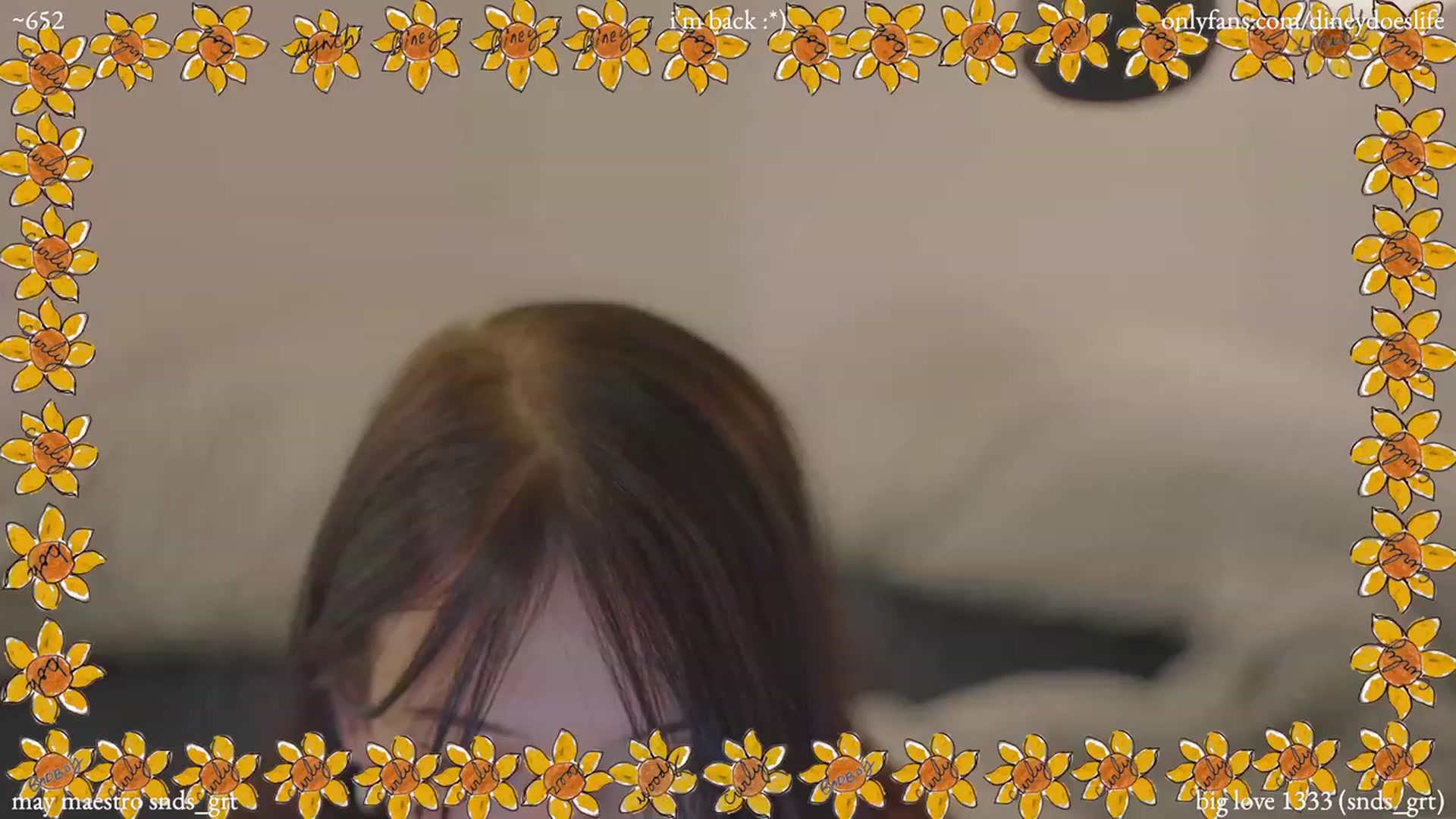 Gallery image thumbnail from diney_'s myfreecams stream on, 05/12/2023, 06:15 image 9 of 20