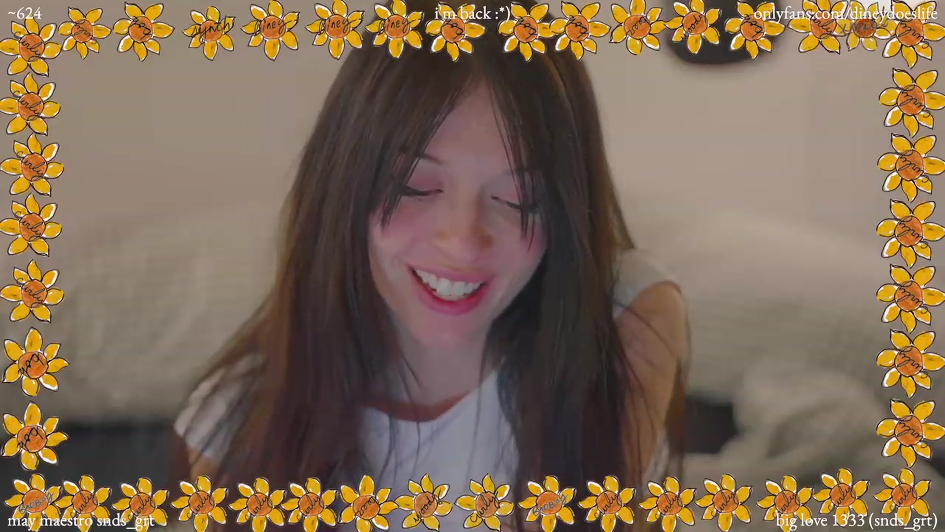 Gallery image thumbnail from diney_'s myfreecams stream on, 05/12/2023, 06:15 image 12 of 20