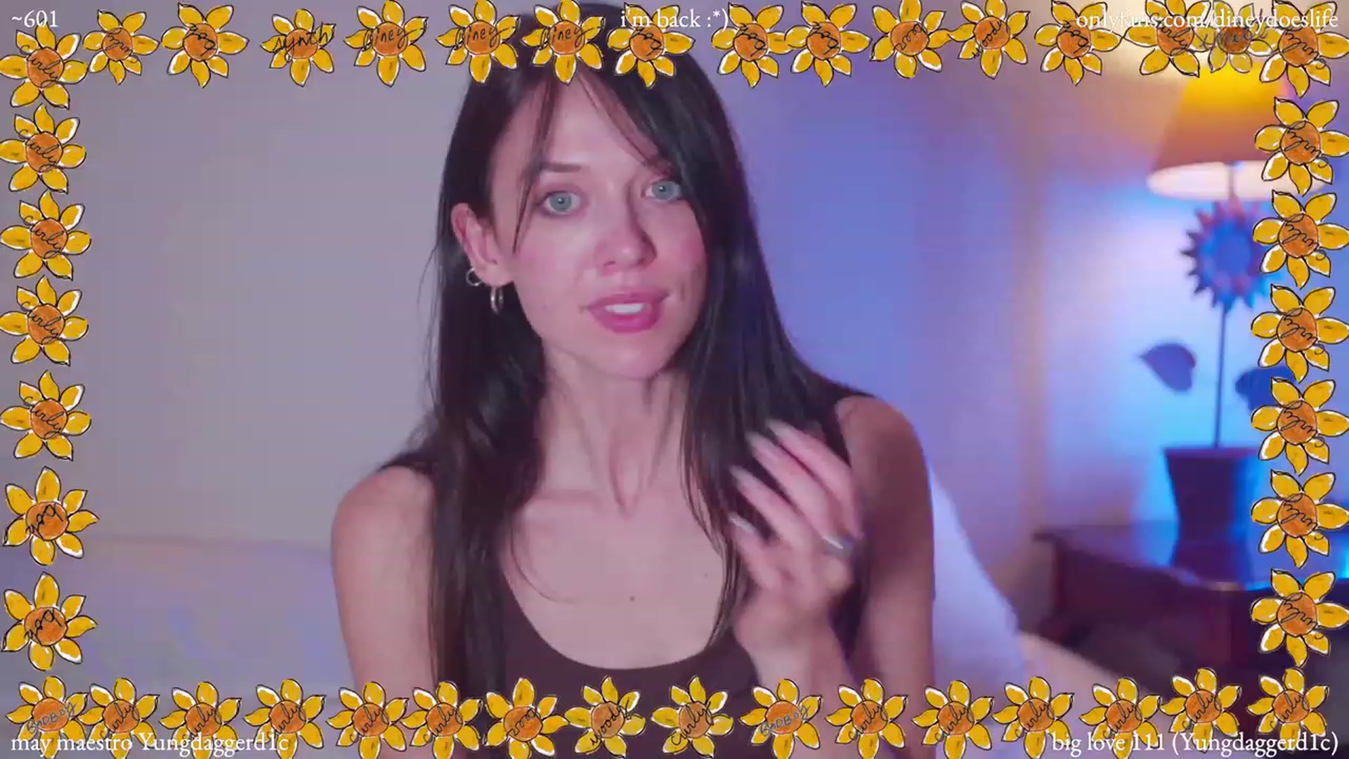 Gallery image thumbnail from diney_'s myfreecams stream on, 05/25/2023, 06:20 image 1 of 20