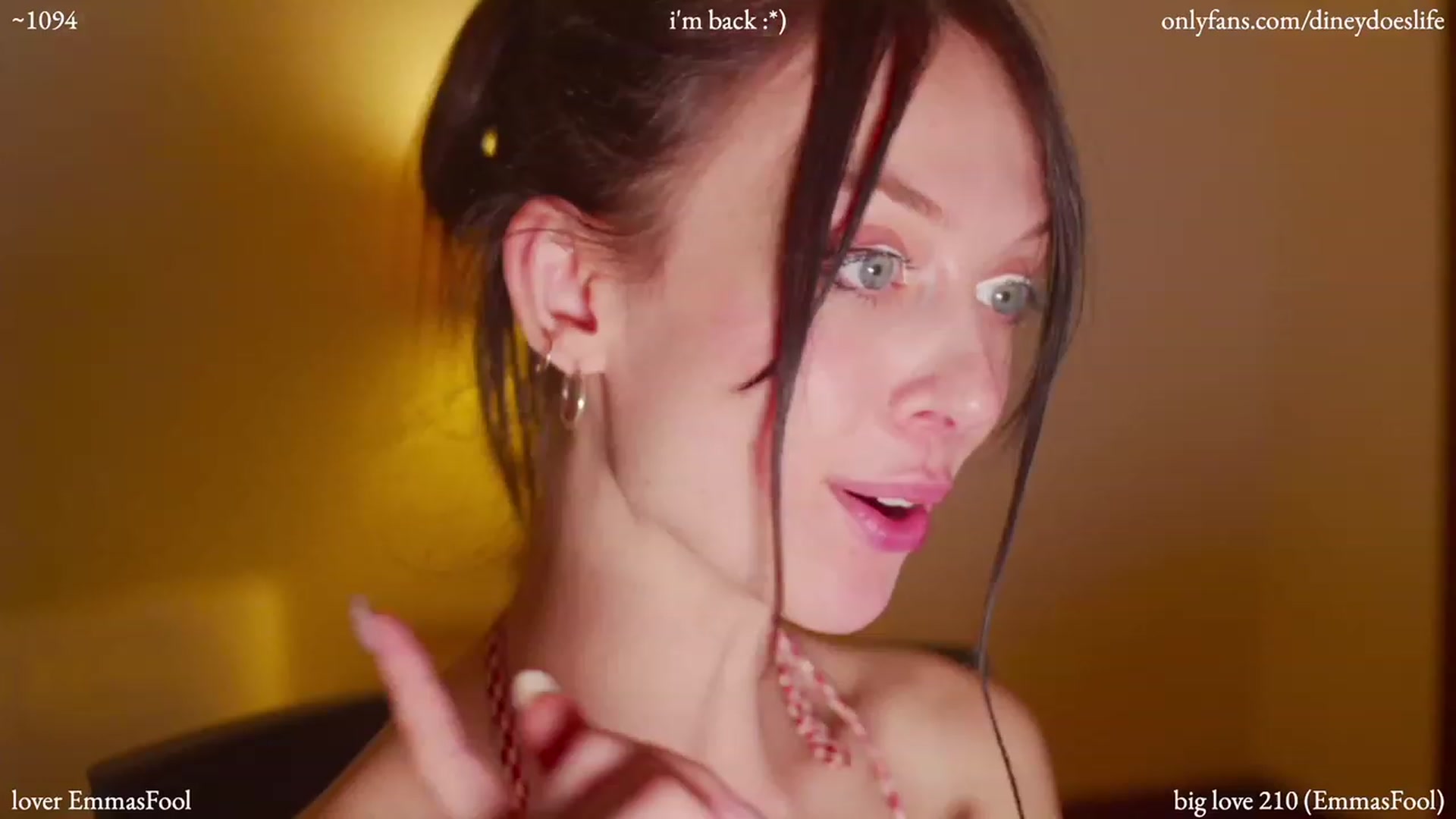 Gallery image thumbnail from diney_'s myfreecams stream on, 06/17/2023, 03:53 image 20 of 20