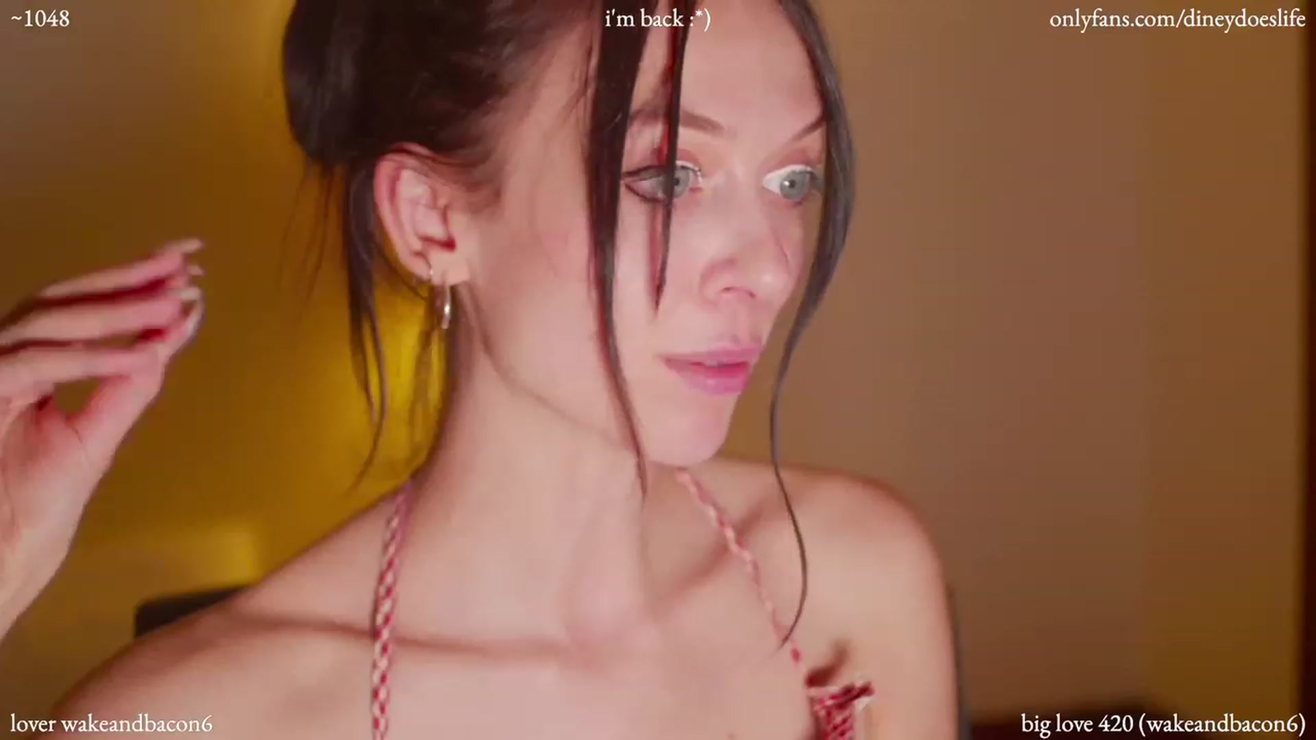 Gallery image thumbnail from diney_'s myfreecams stream on, 06/17/2023, 05:24 image 4 of 20