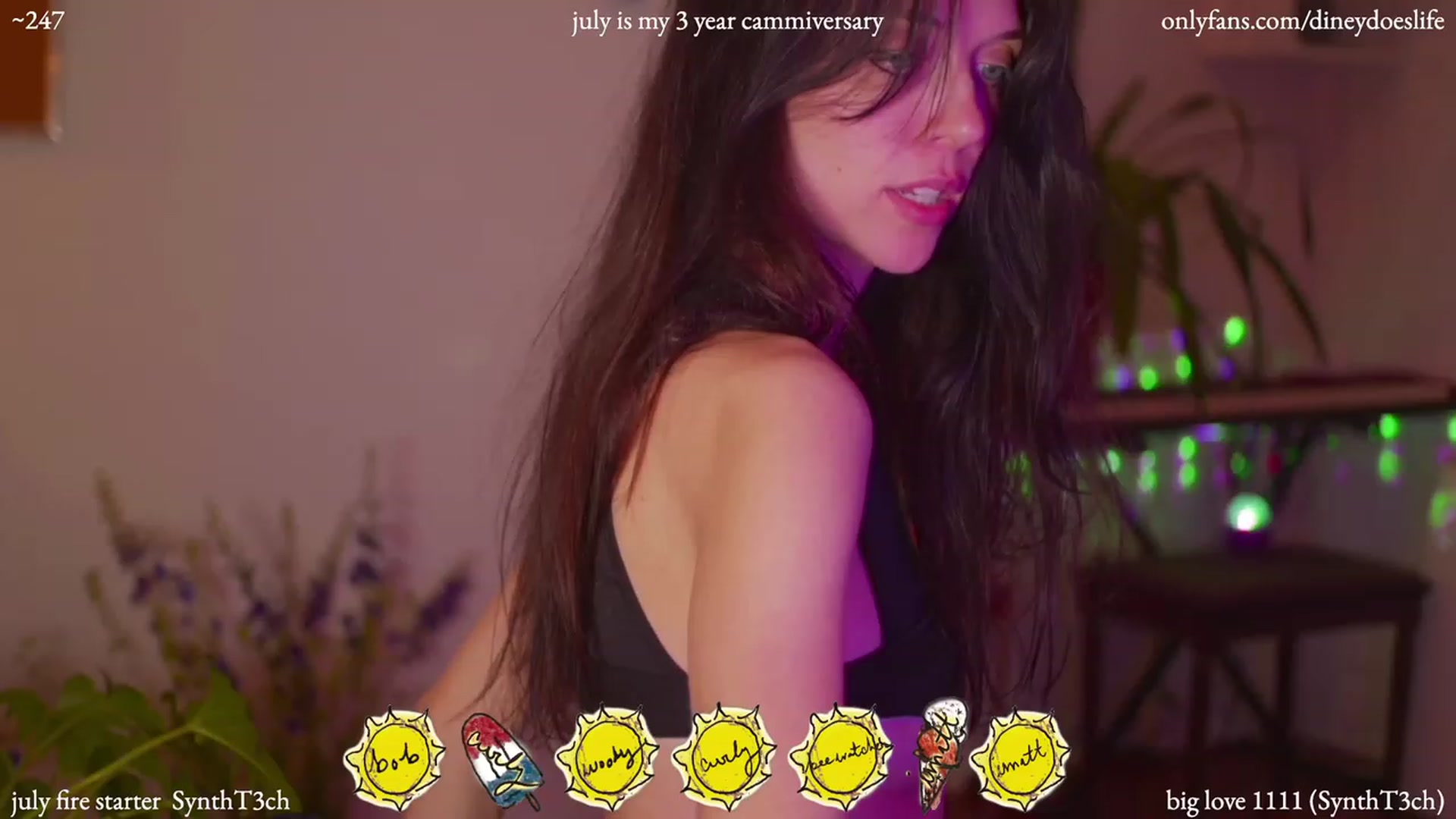 Gallery image thumbnail from diney_'s myfreecams stream on, 07/03/2023, 05:26 image 10 of 20
