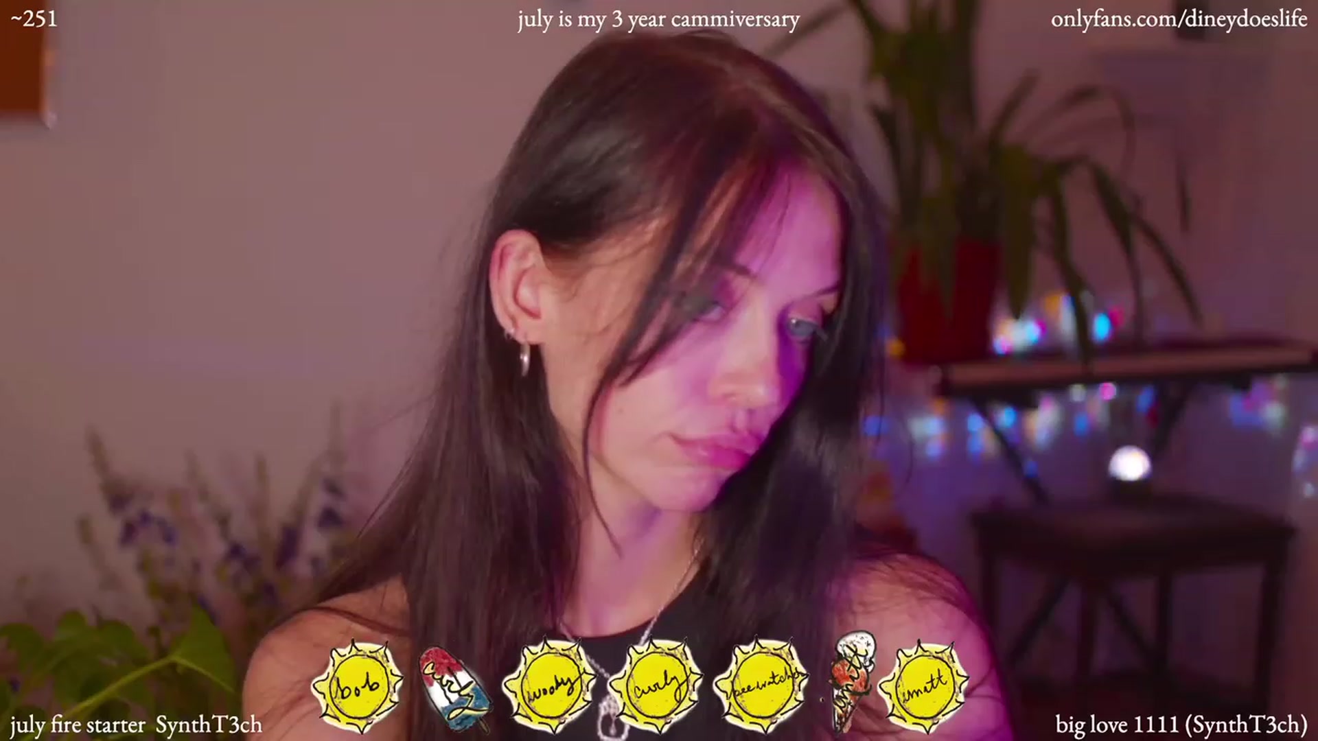 Gallery image thumbnail from diney_'s myfreecams stream on, 07/03/2023, 05:26 image 6 of 20
