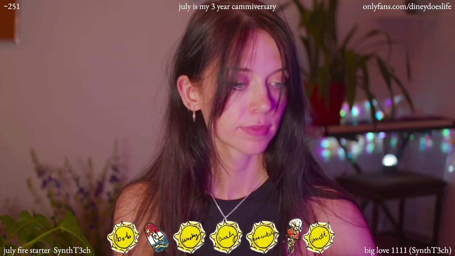 Gallery image thumbnail from diney_'s myfreecams stream on, 07/03/2023, 05:26 image 5 of 20