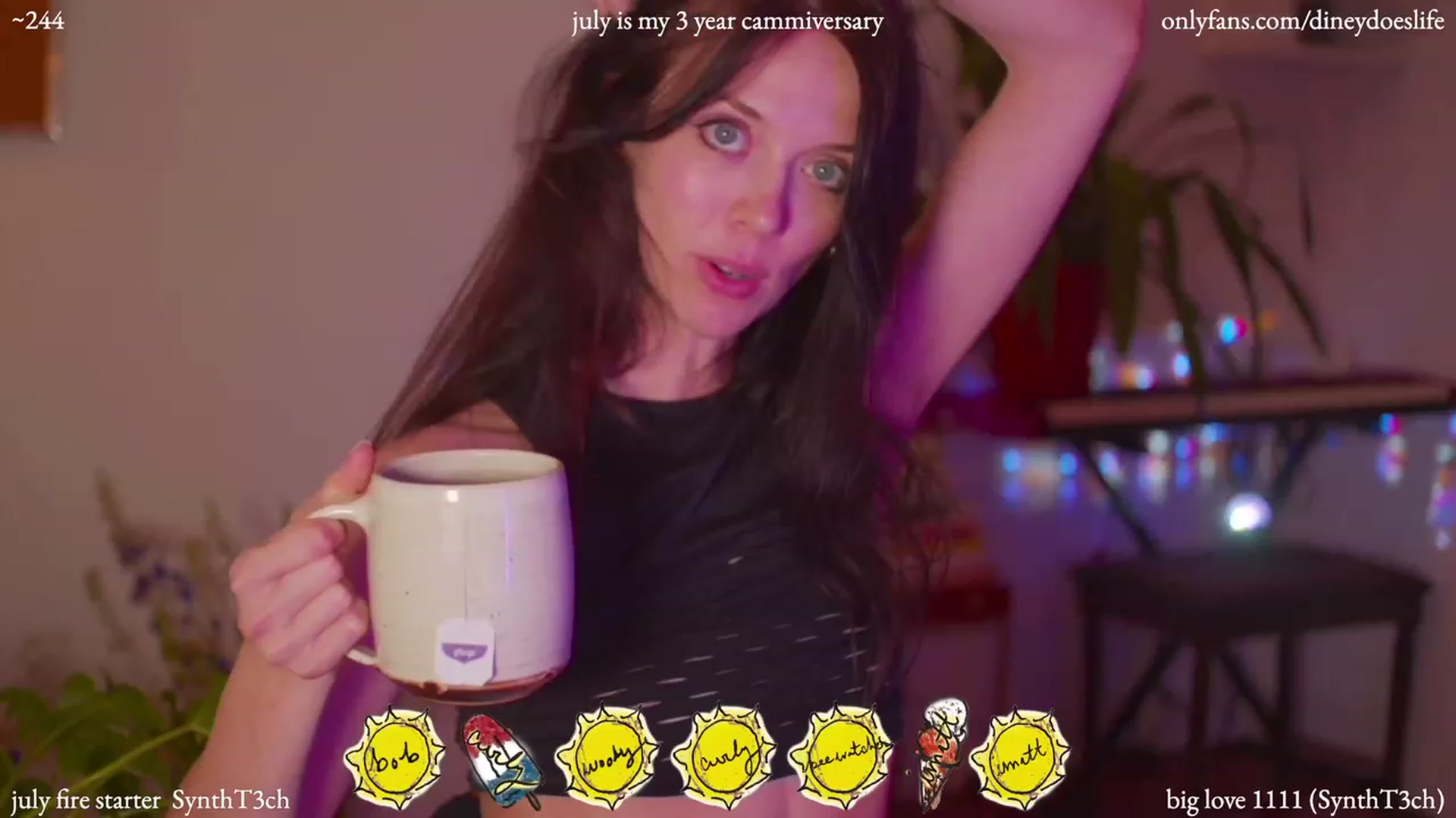 Gallery image thumbnail from diney_'s myfreecams stream on, 07/03/2023, 05:26 image 13 of 20