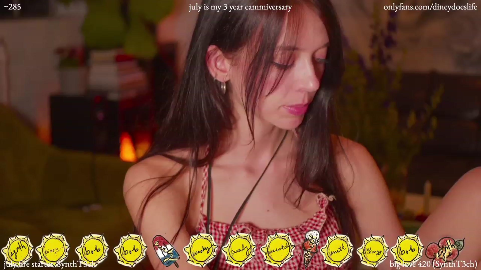 Gallery image thumbnail from diney_'s myfreecams stream on, 07/04/2023, 05:43 image 12 of 20