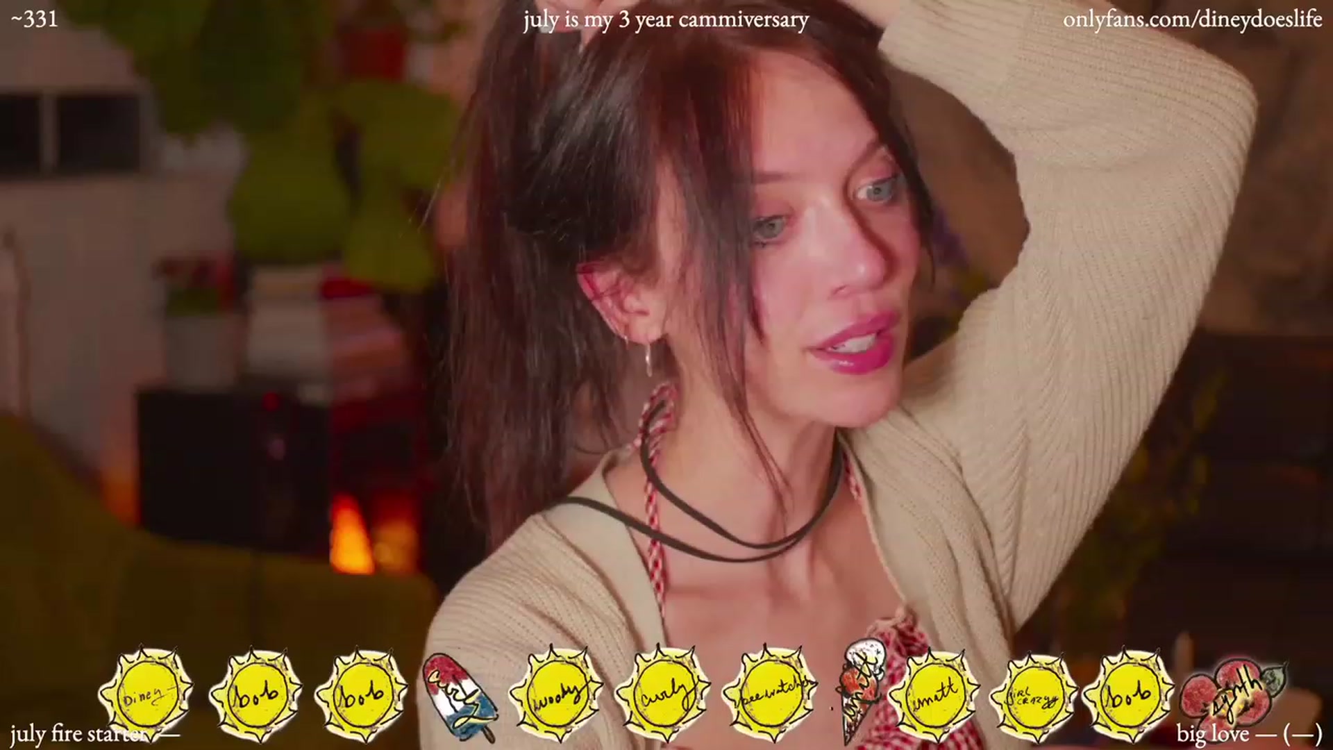 Gallery image thumbnail from diney_'s myfreecams stream on, 07/04/2023, 05:43 image 2 of 20