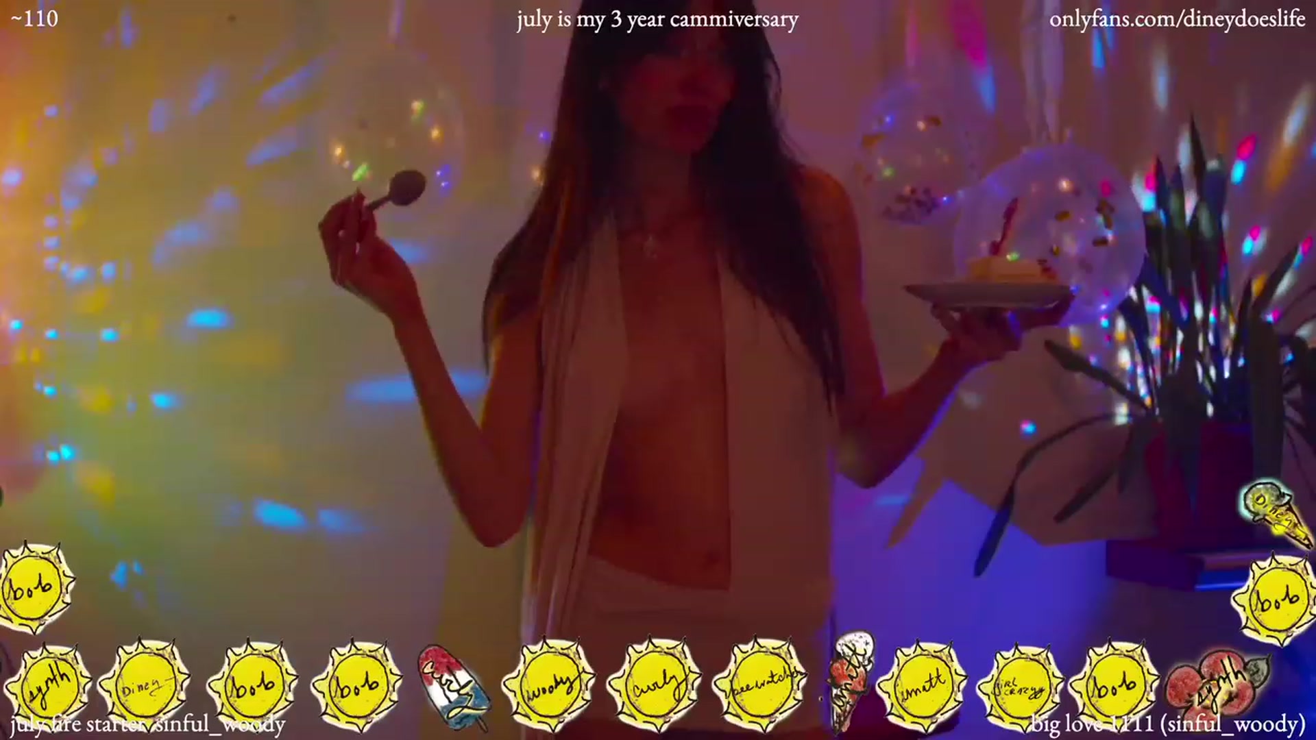 Gallery image thumbnail from diney_'s myfreecams stream on, 07/05/2023, 04:42 image 18 of 20