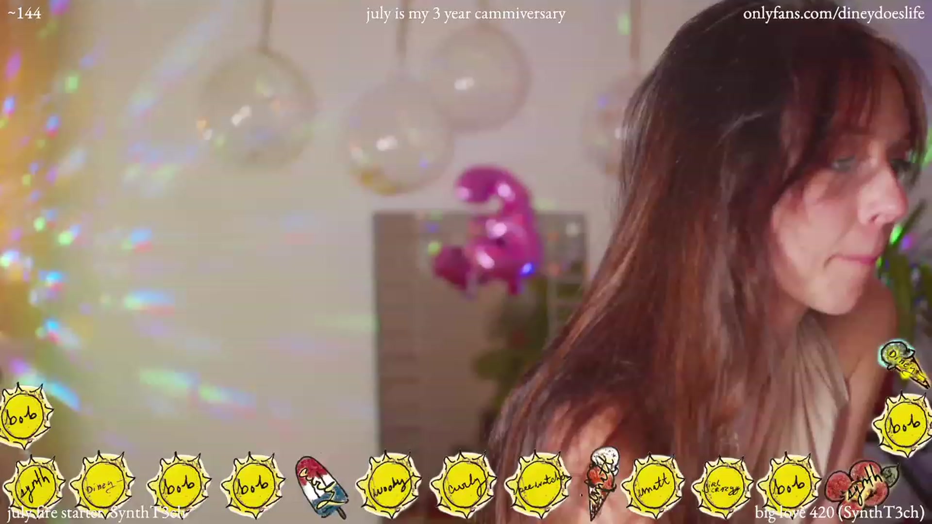 Gallery image thumbnail from diney_'s myfreecams stream on, 07/05/2023, 04:42 image 9 of 20