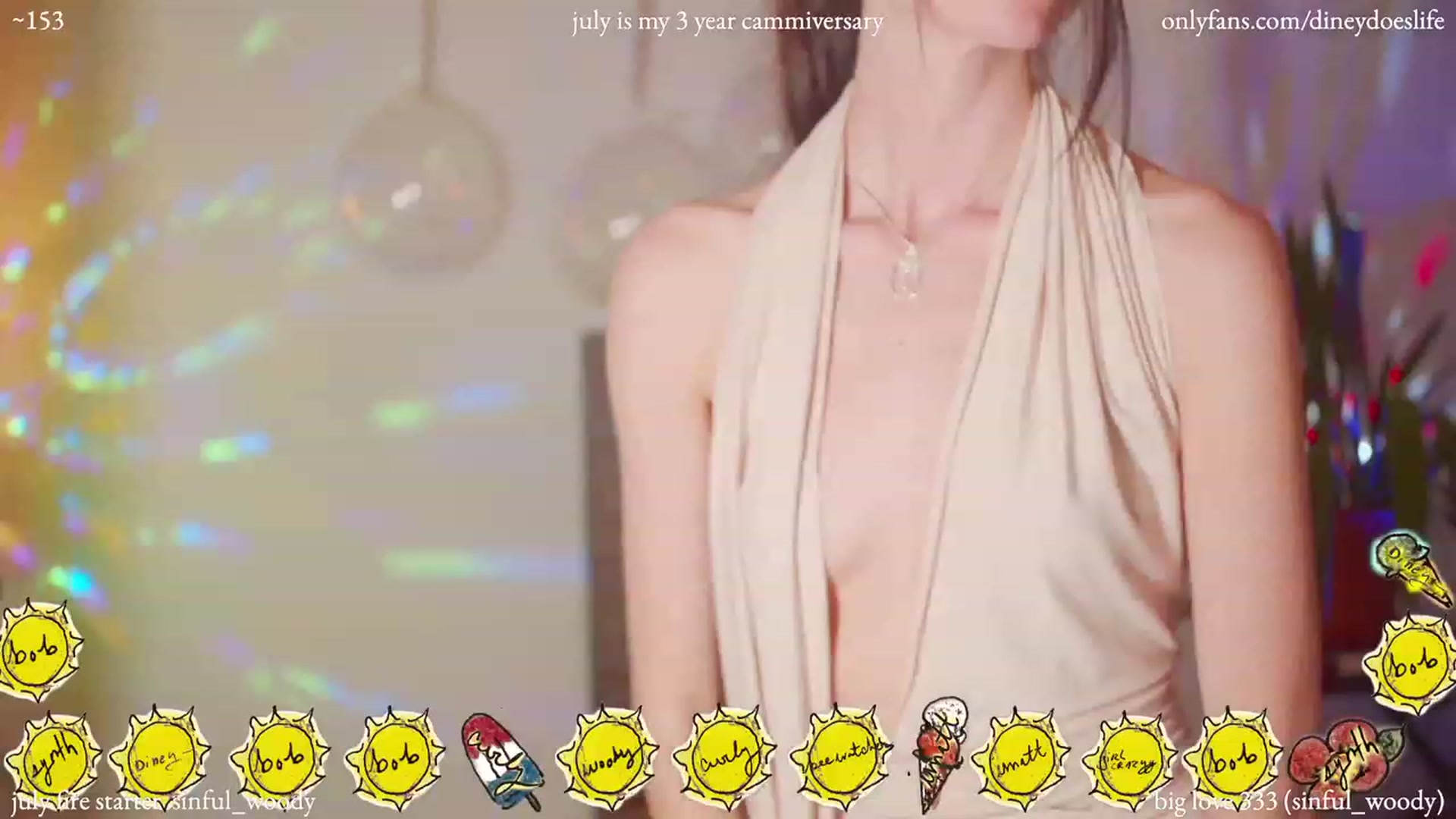 Gallery image thumbnail from diney_'s myfreecams stream on, 07/05/2023, 04:42 image 8 of 20