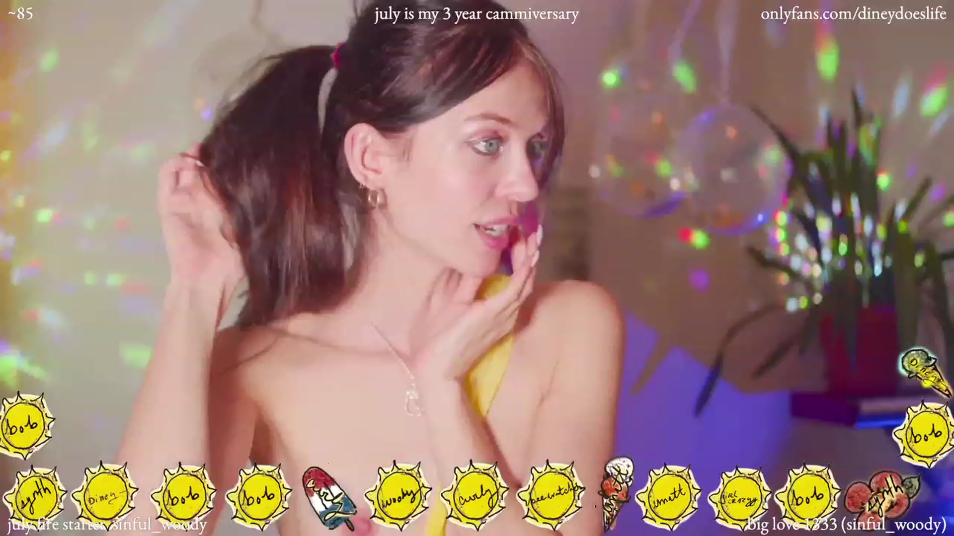 Gallery image thumbnail from diney_'s myfreecams stream on, 07/05/2023, 06:32 image 16 of 20