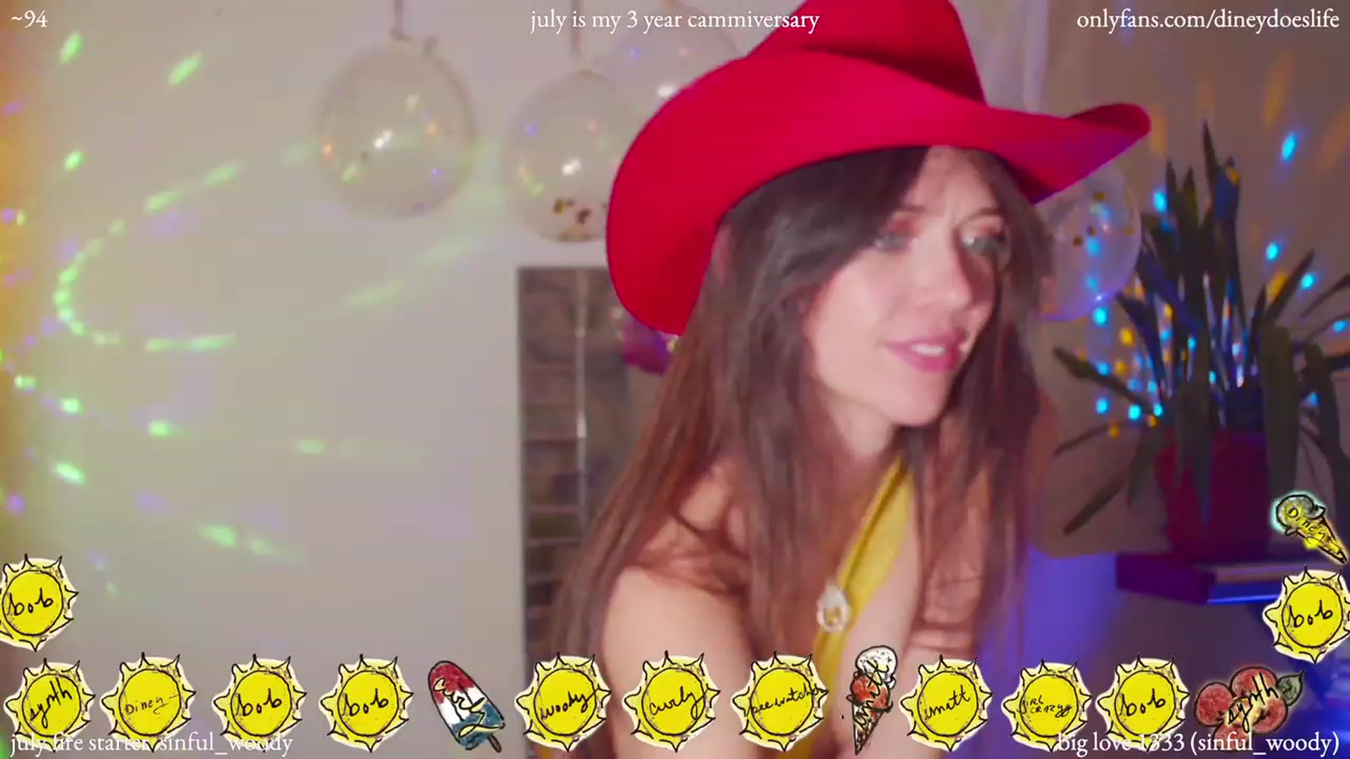 Gallery image thumbnail from diney_'s myfreecams stream on, 07/05/2023, 06:32 image 5 of 20