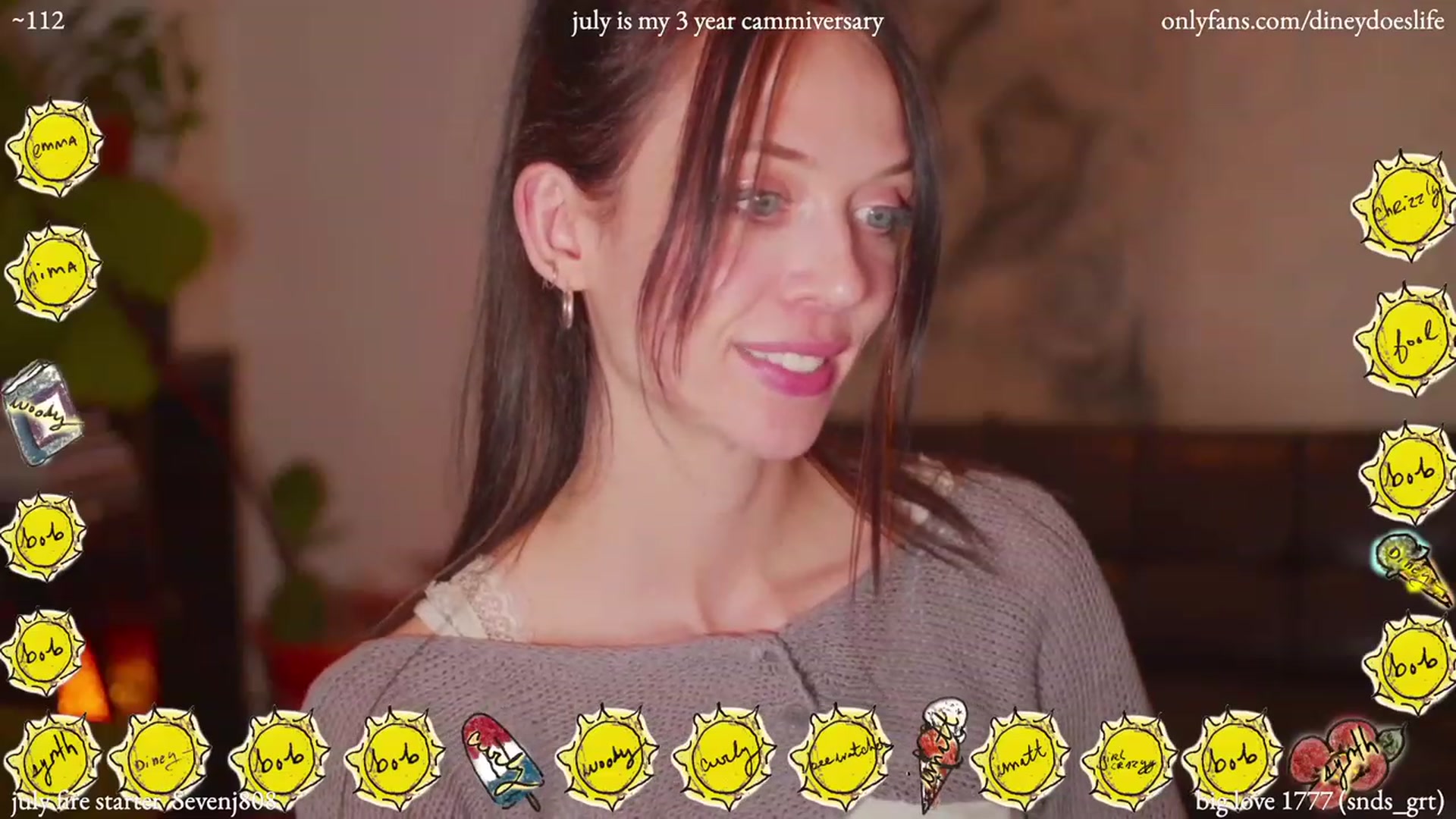 Gallery image thumbnail from diney_'s myfreecams stream on, 07/07/2023, 04:40 image 15 of 20