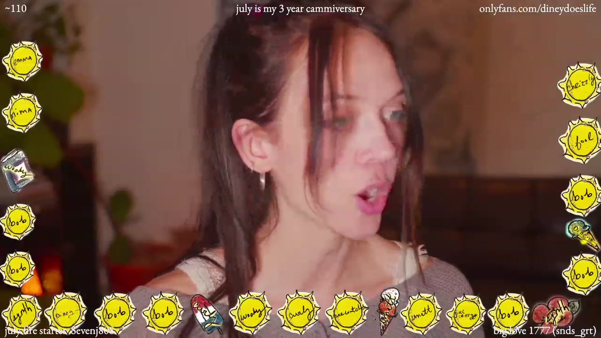 Gallery image thumbnail from diney_'s myfreecams stream on, 07/07/2023, 04:40 image 17 of 20